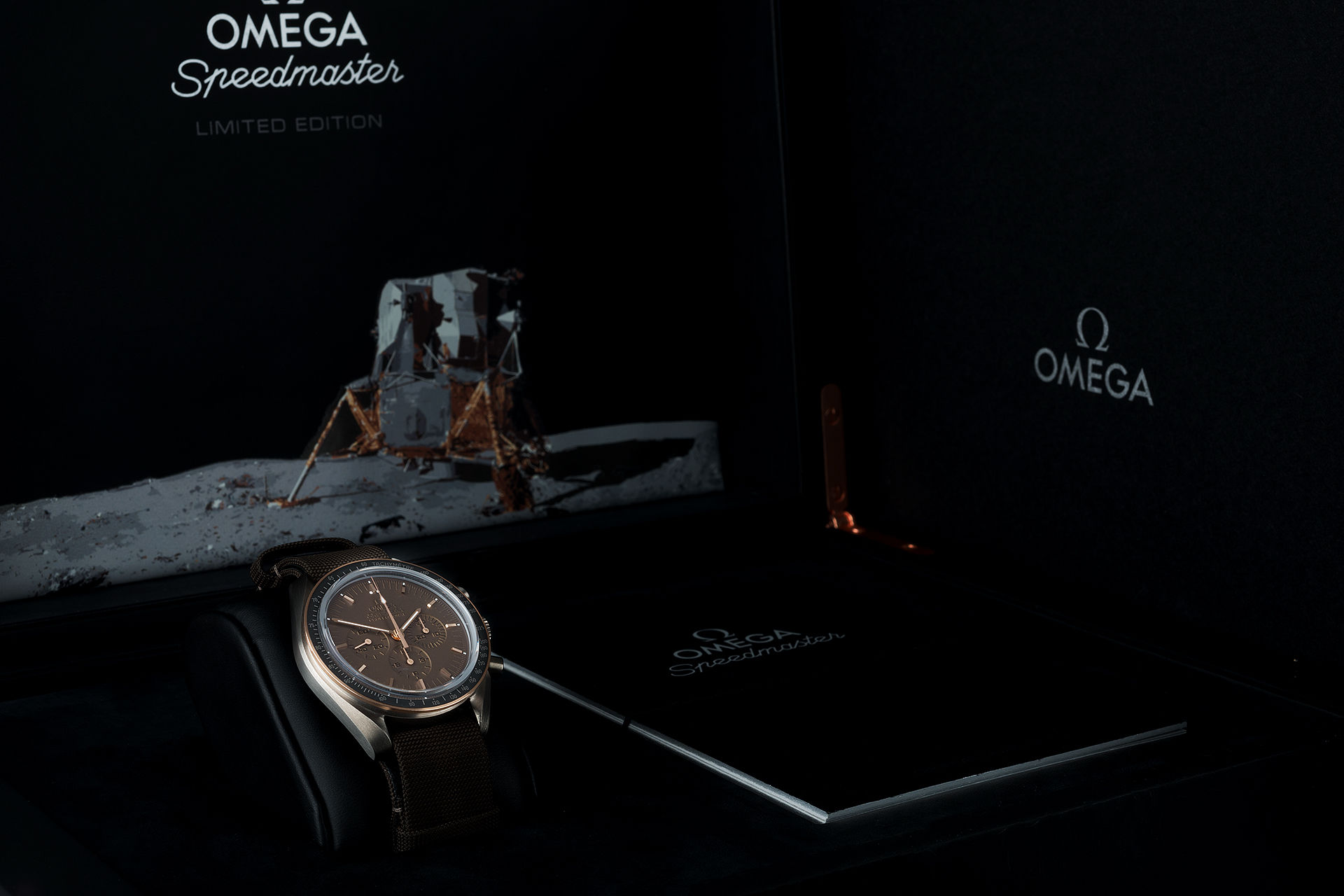 ref 31162423006001 | 'Limited Edition' Rose Gold & Titanium | Omega Speedmaster Professional Apollo 11 45th Anniversary