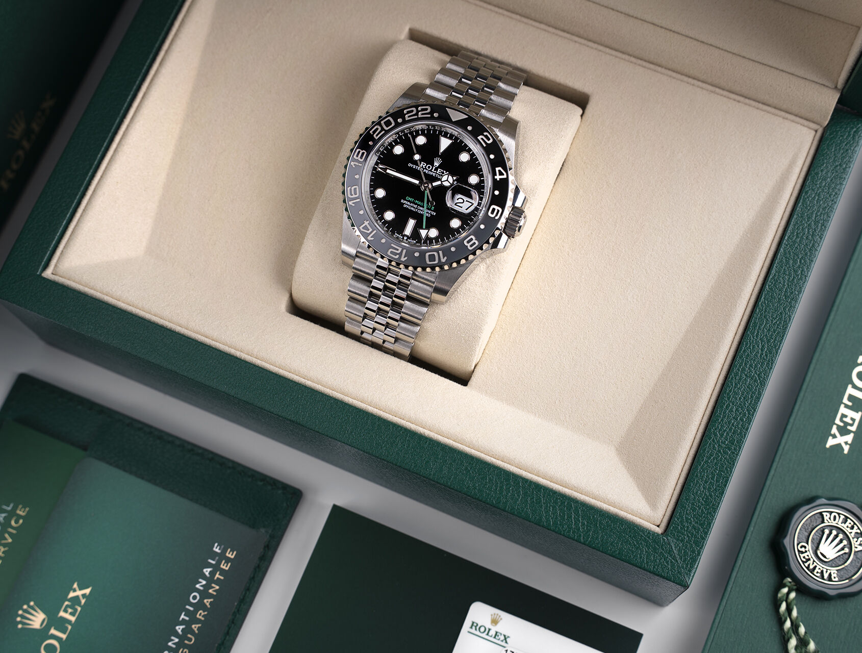 ref 126710GRNR | 126710GRNR - Bruce Wayne | Rolex GMT-Master II
