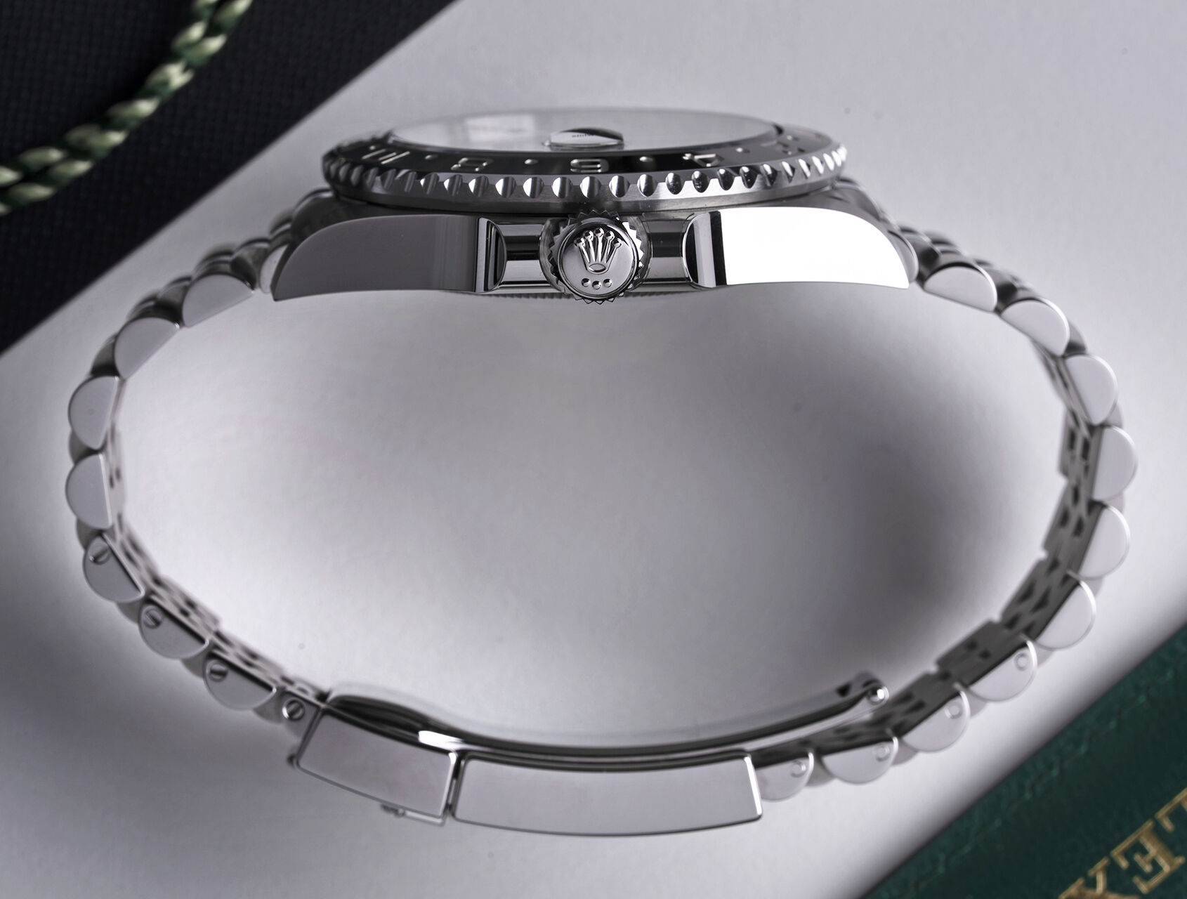 ref 126710GRNR | 126710GRNR - Bruce Wayne | Rolex GMT-Master II