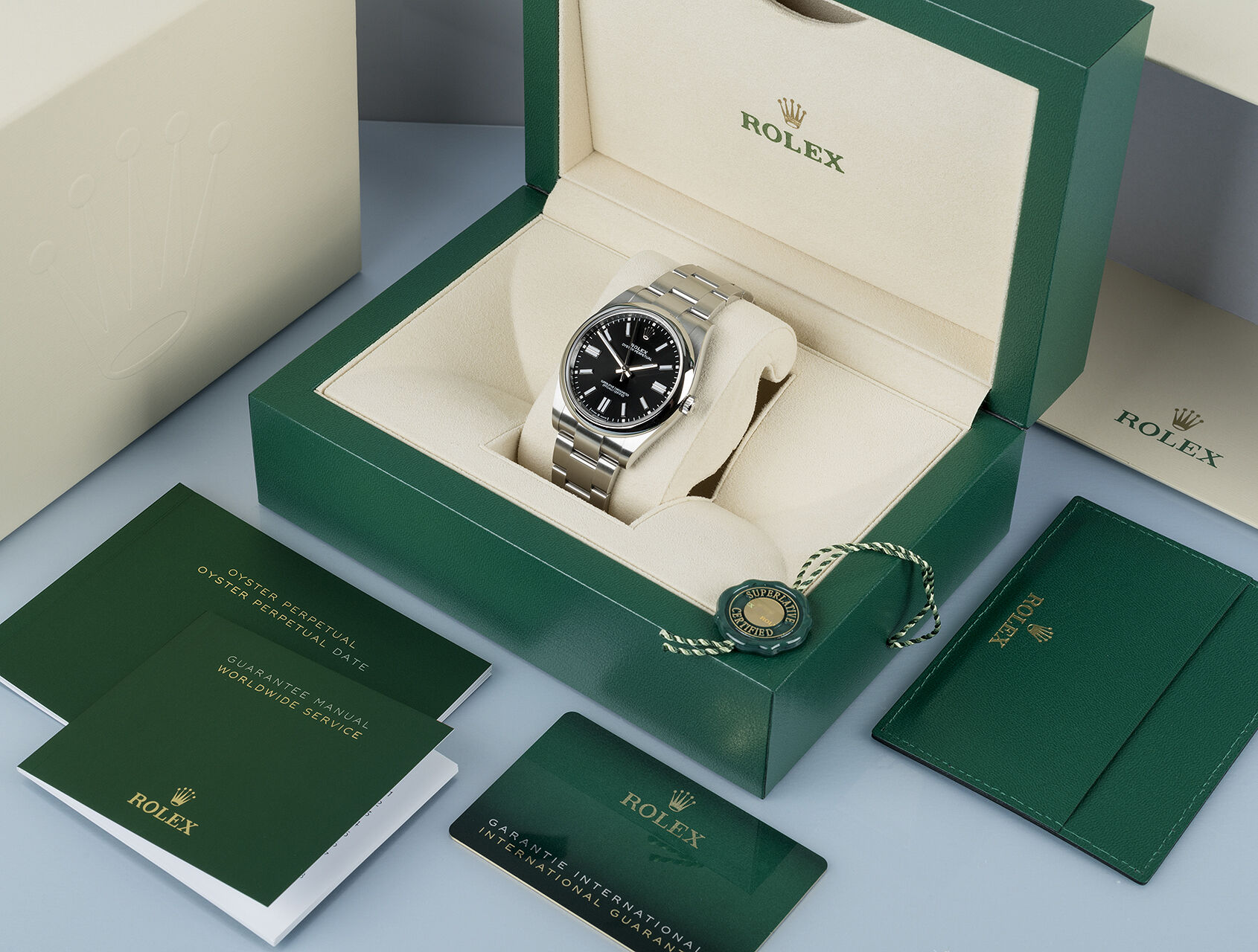 ref 124300 | Box & Certificate | Rolex Oyster Perpetual