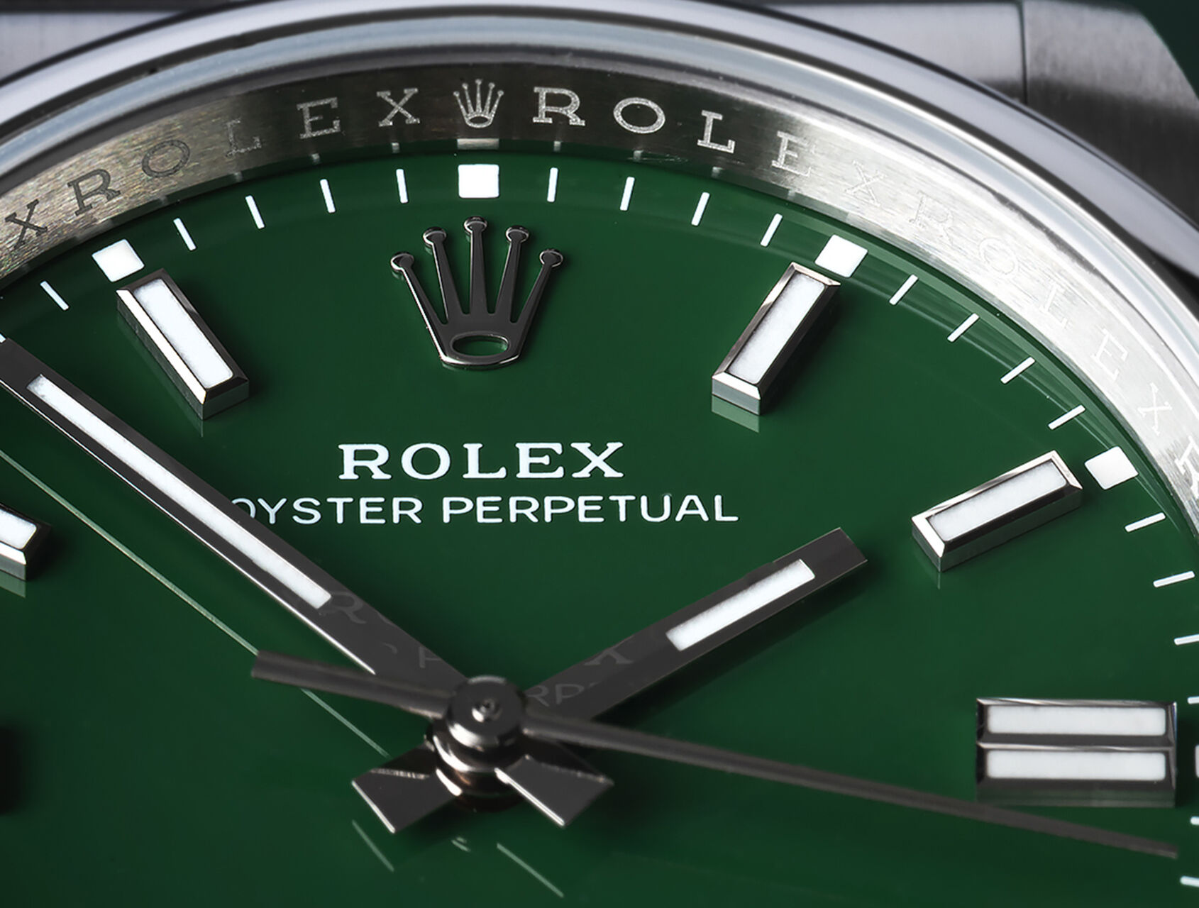 ref 126000 | 126000 - 5 Year Rolex Warranty | Rolex Oyster Perpetual