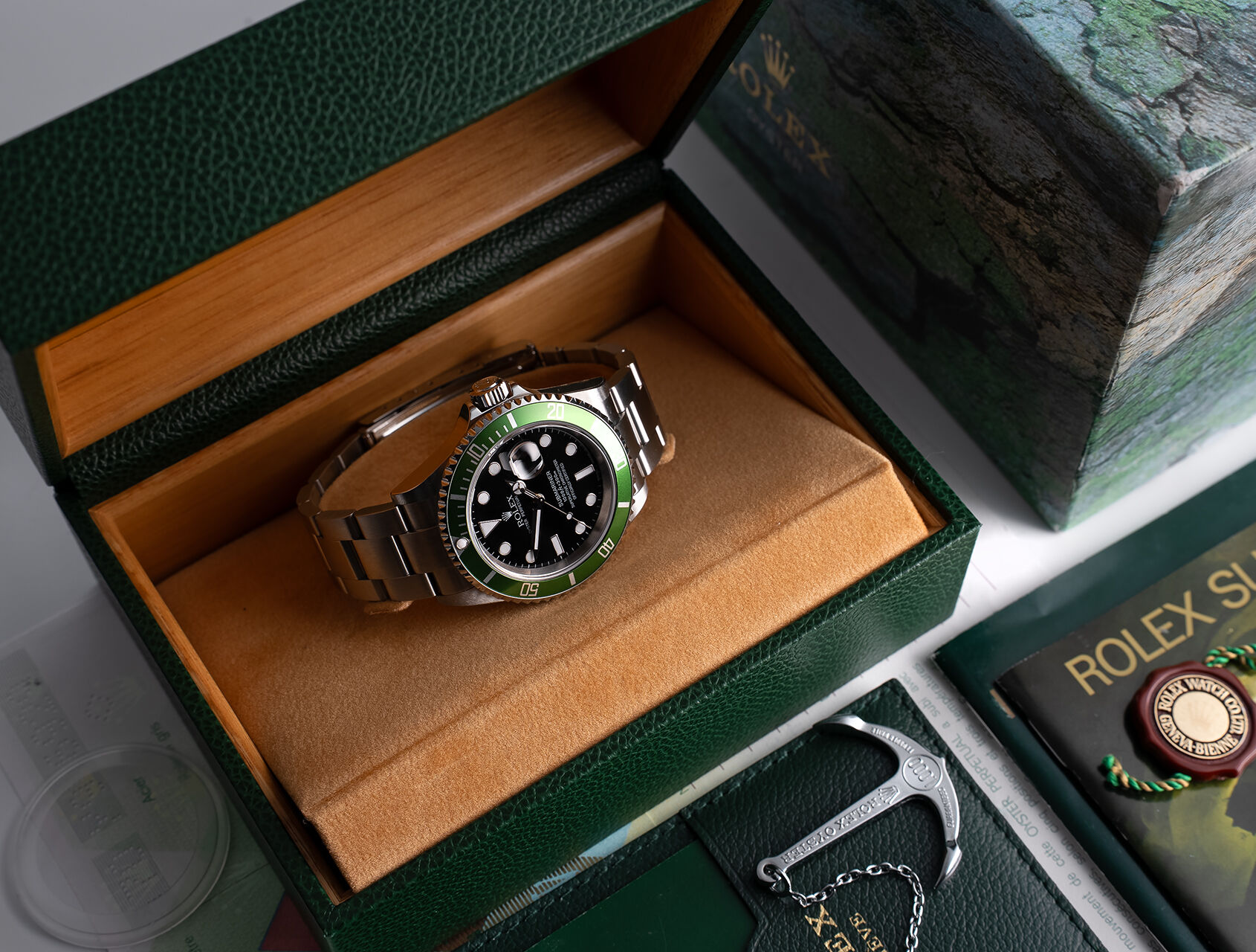 ref 16610 | Fully Stickered 'Flat 4' | Rolex Submariner Date