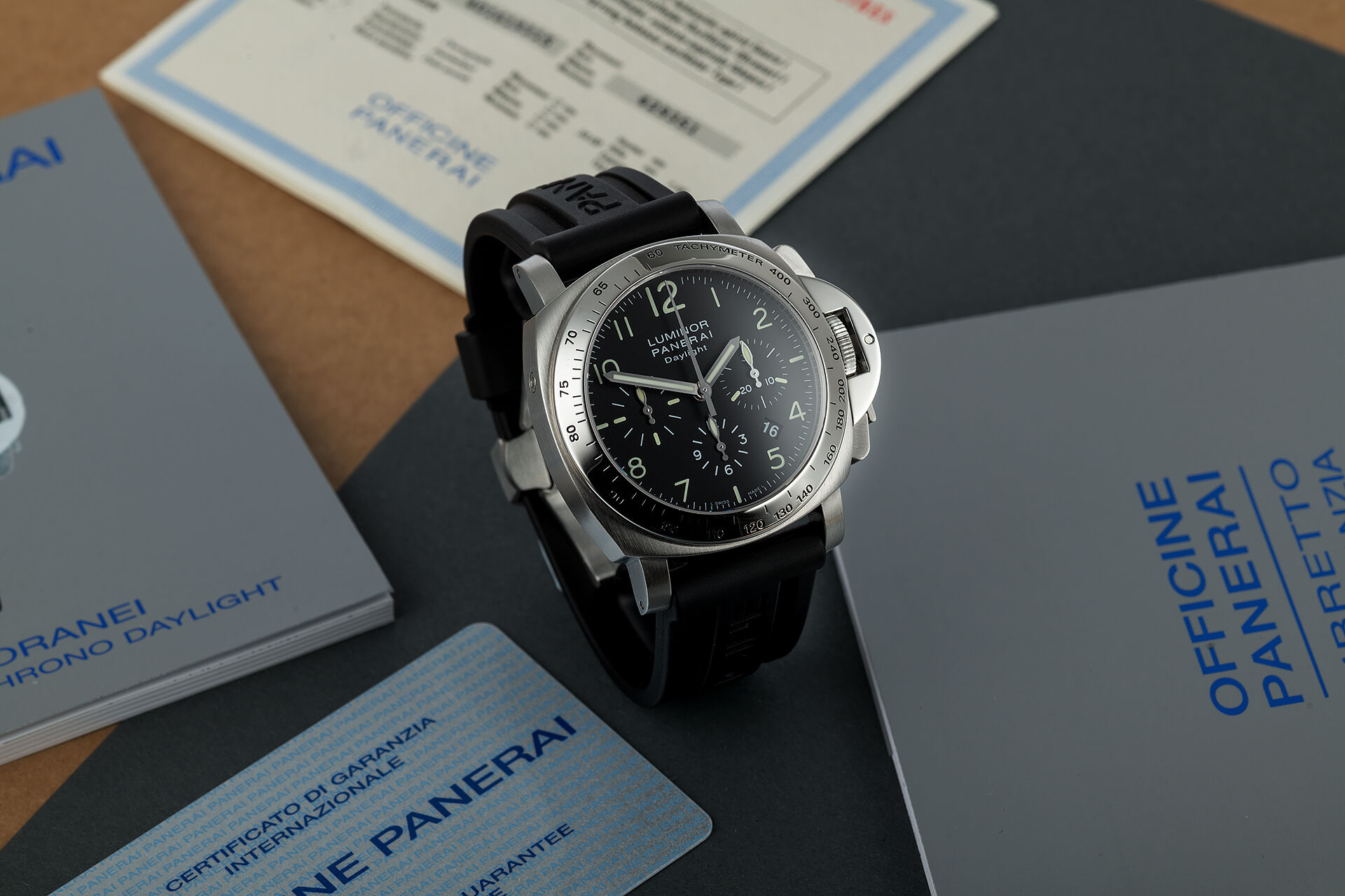 ref PAM 250 | Automatic | Panerai Luminor Daylight