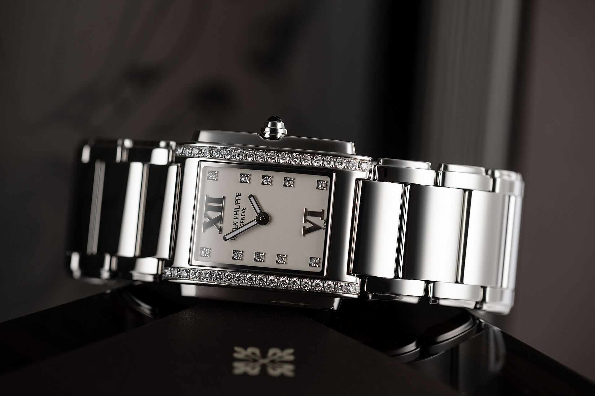 ref 4910/10A-011 | Box & Certificate  | Patek Philippe Twenty-4