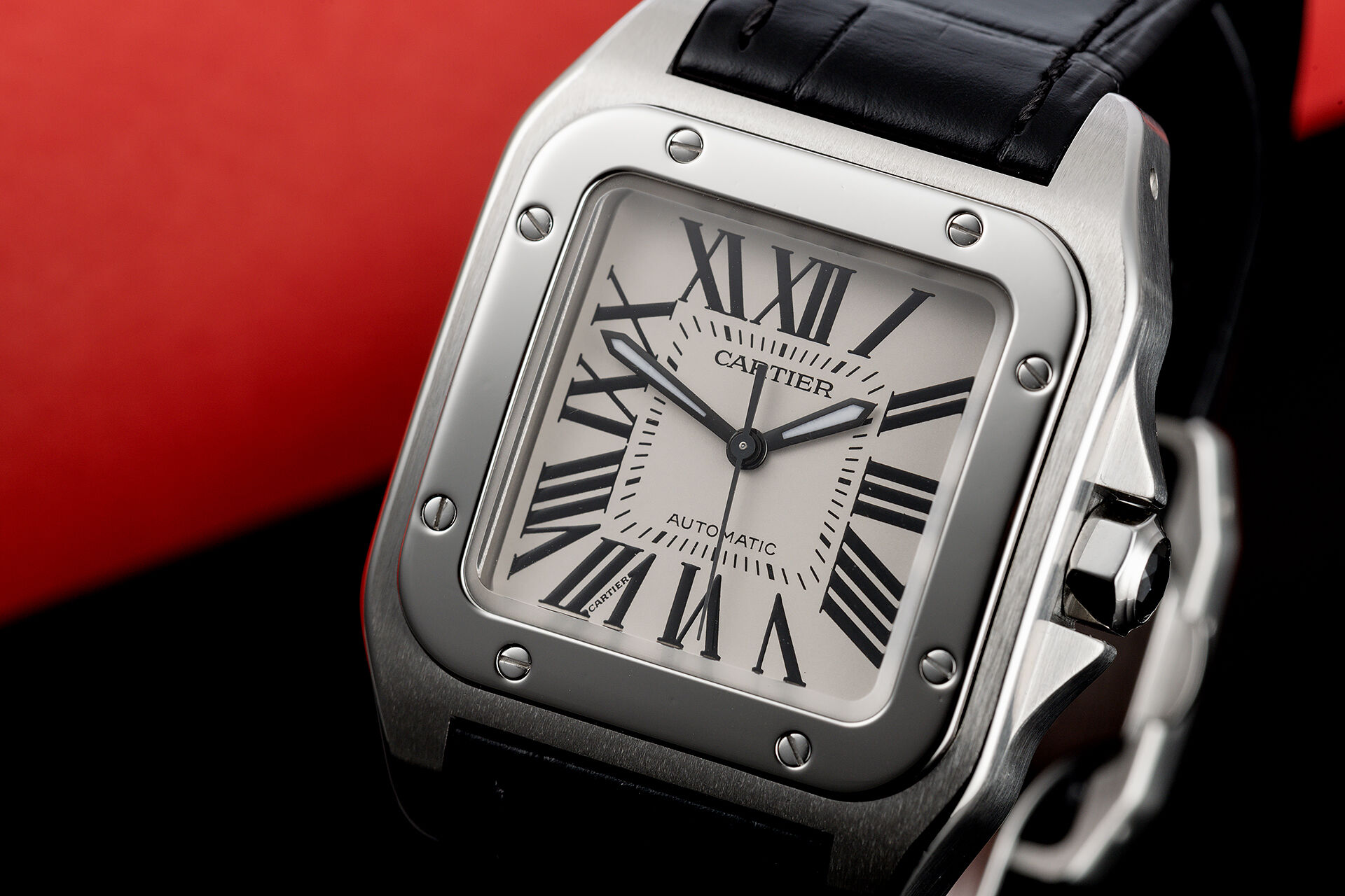 ref W20106X8 | Self-Winding Movement | Cartier Santos 100