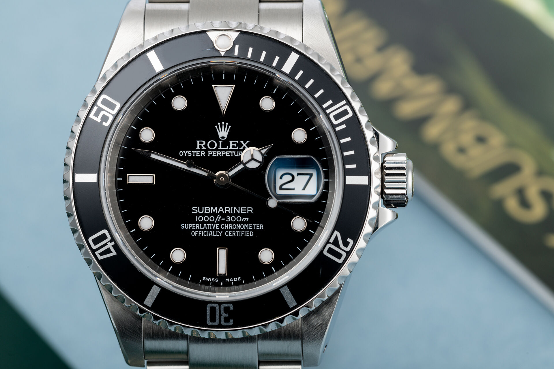 ref 16610 | Box & Certificate | Rolex Submariner Date