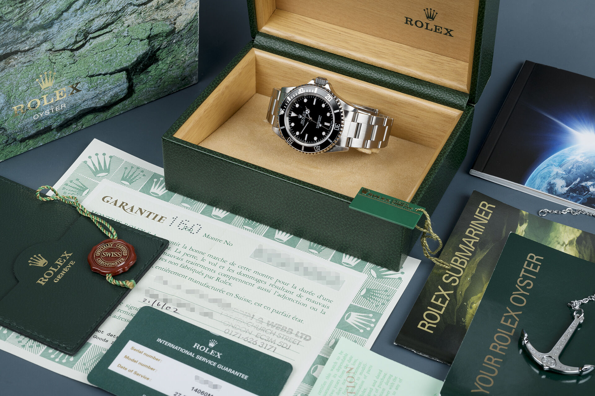 ref 14060M | Box & Certificate | Rolex Submariner 