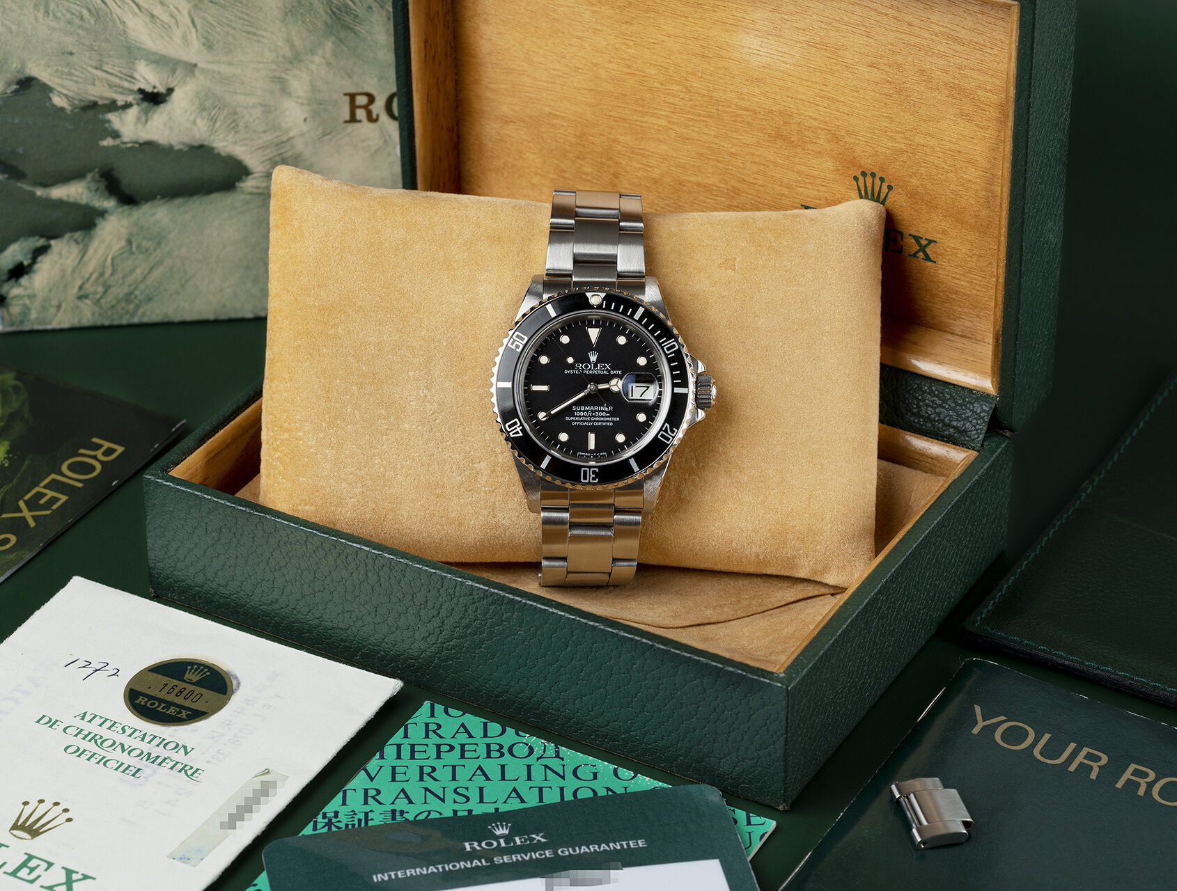 ref 16800 | 16800 - Transitional 'Full Set' | Rolex Submariner Date