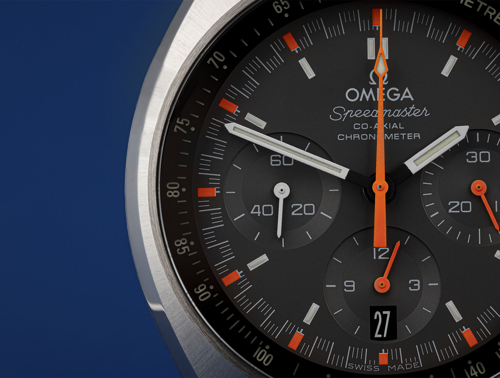 ref 32710435006001 | Reissue - Box & Certificate | Omega Speedmaster