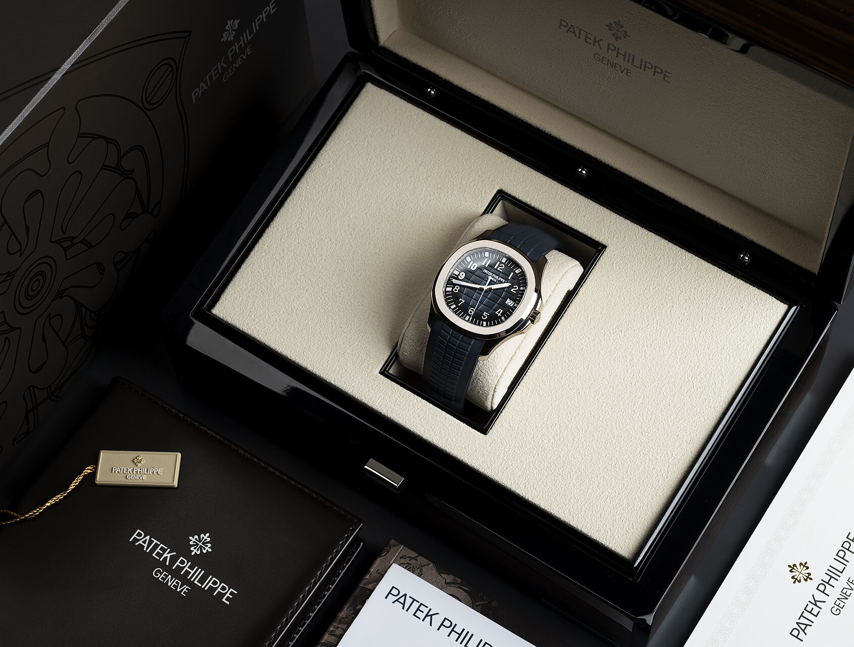 ref 5168G-001 | 5168G-001 - 20th Anniversary | Patek Philippe Aquanaut