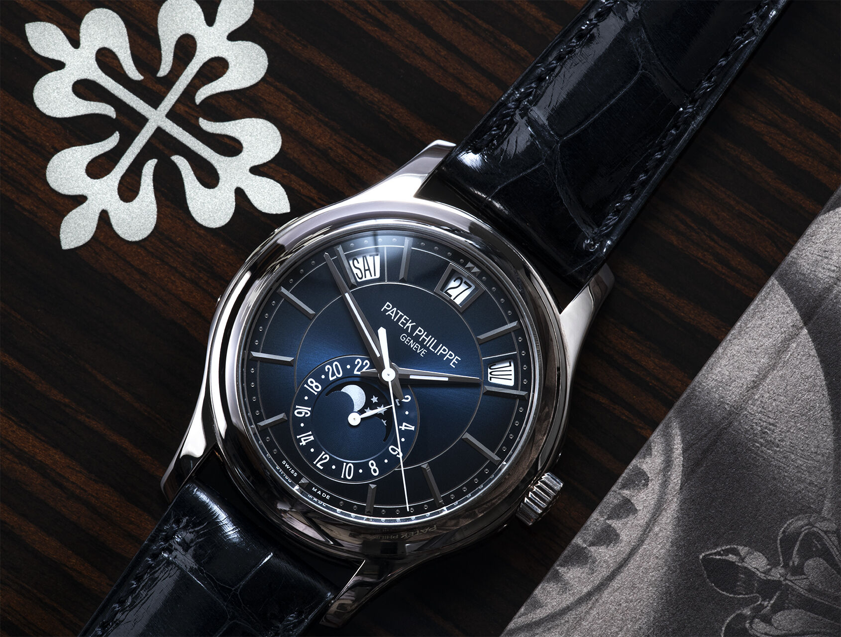 ref 5205G-013 | 5205G-013 | Patek Philippe Annual Calendar