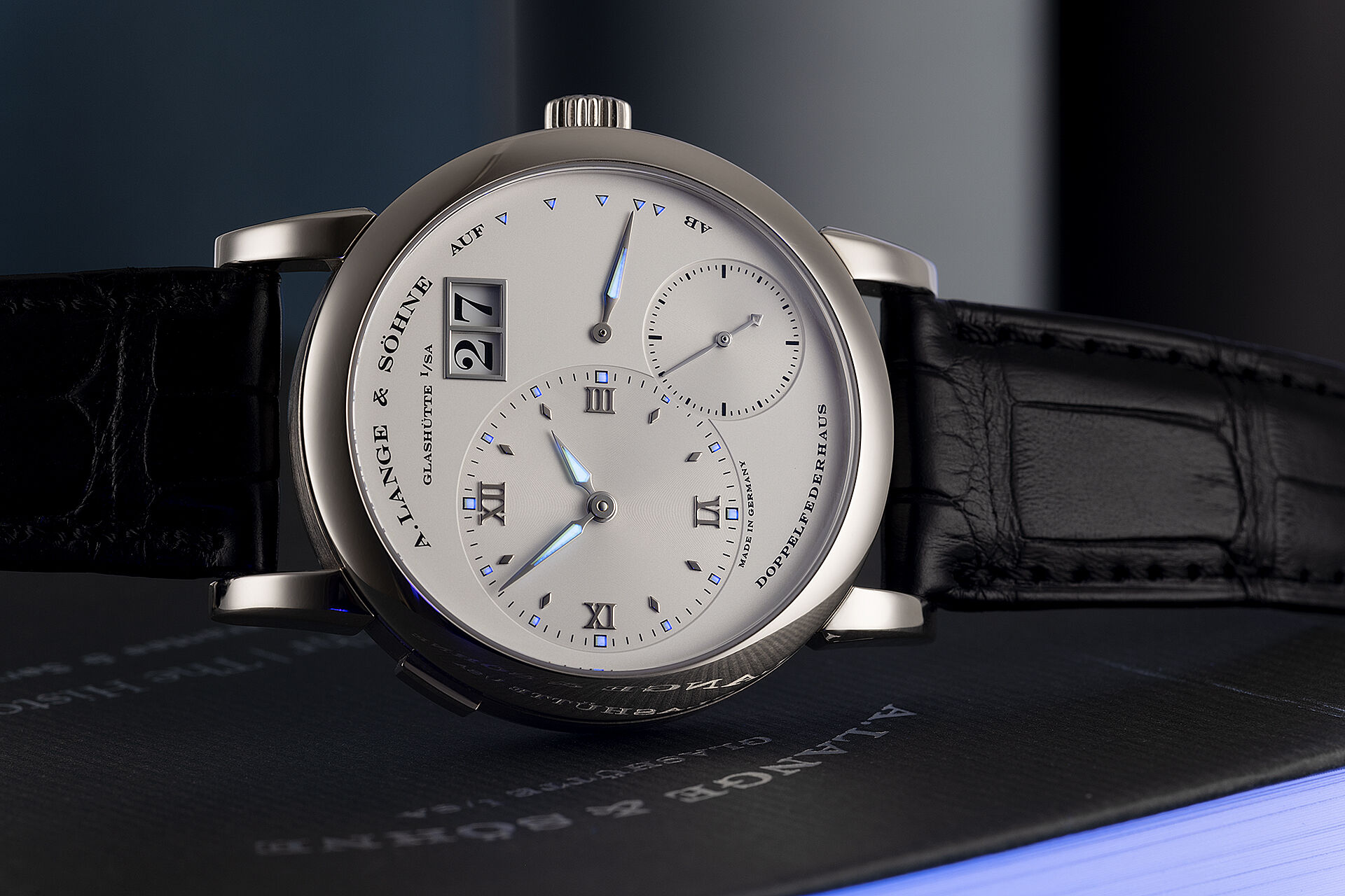 ref 101.039 | Under Lange Warranty | A. Lange & Söhne Lange 1