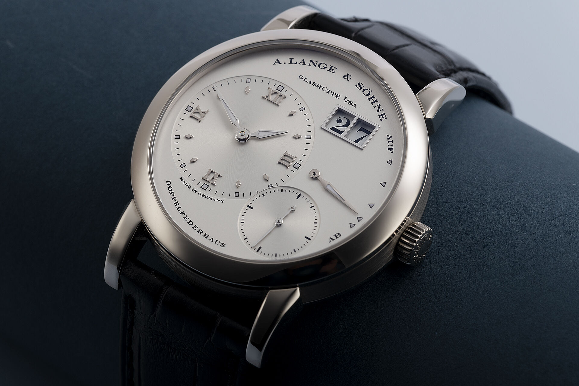 ref 101.039 | Under Lange Warranty | A. Lange & Söhne Lange 1