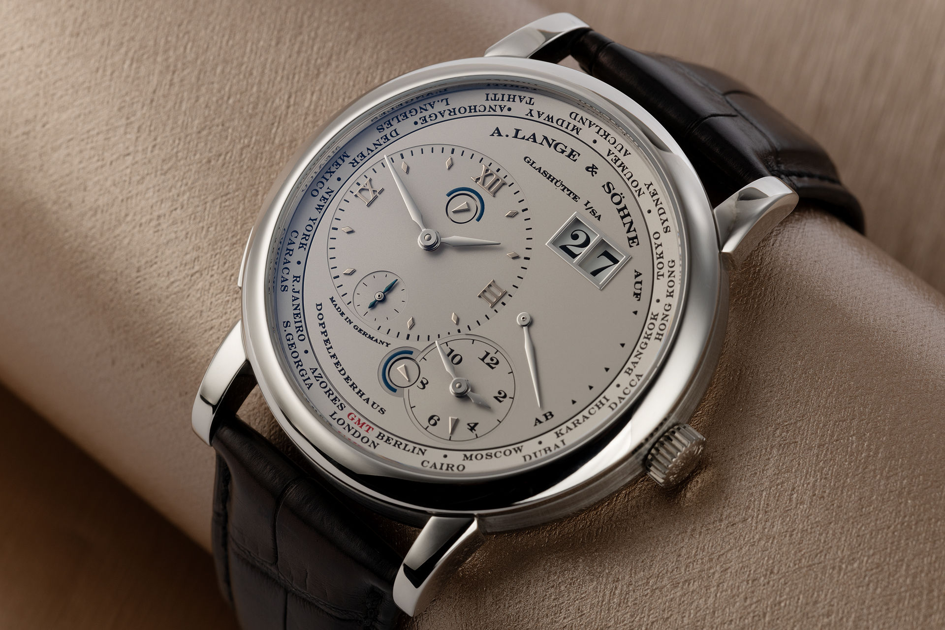 World Time "Full Set" | ref 116.025 | A. Lange & Söhne Lange 1 Time Zone