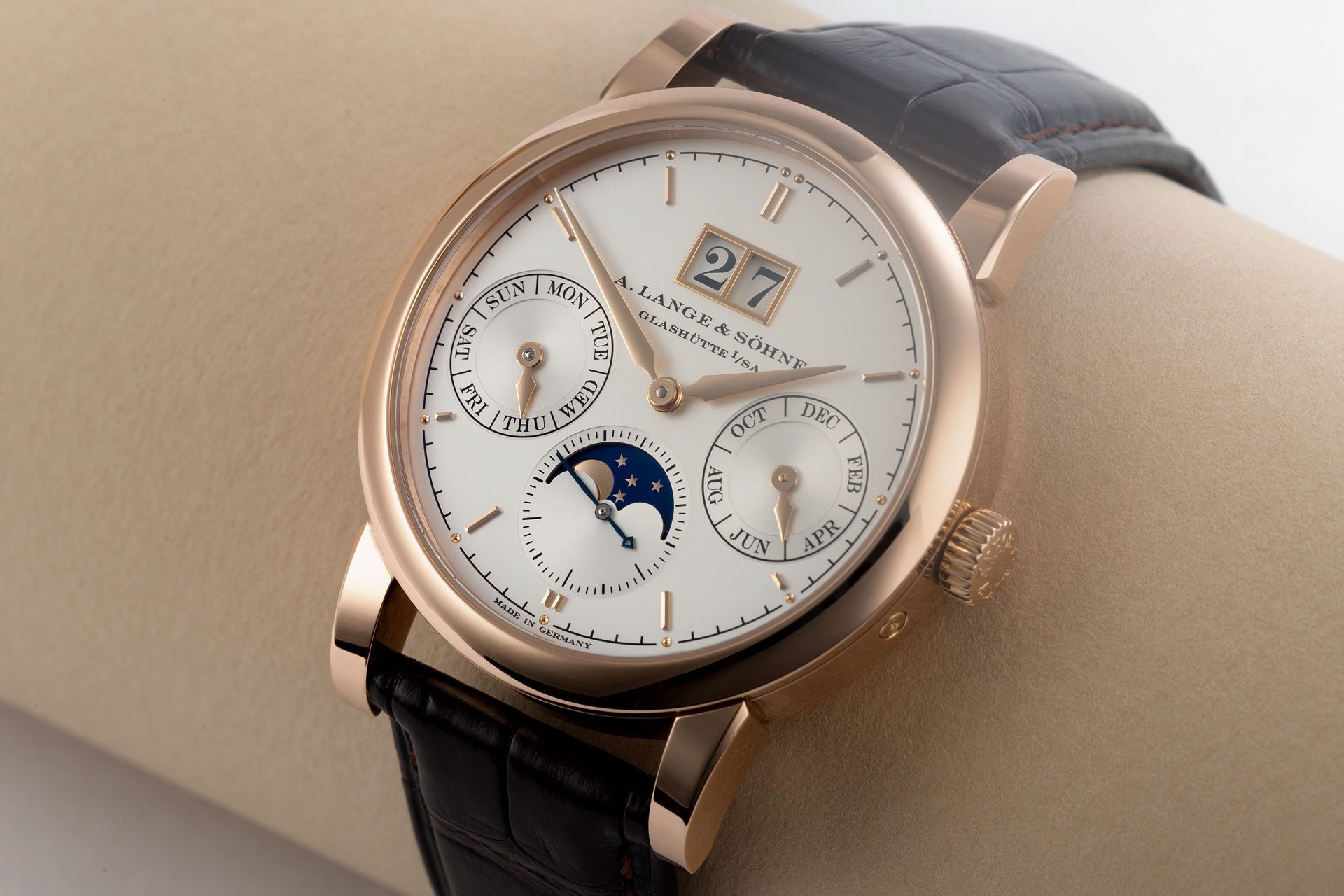 ref 330.032E | 38.5mm 18ct Rose Gold | A. Lange & Söhne Saxonia Annual Calendar