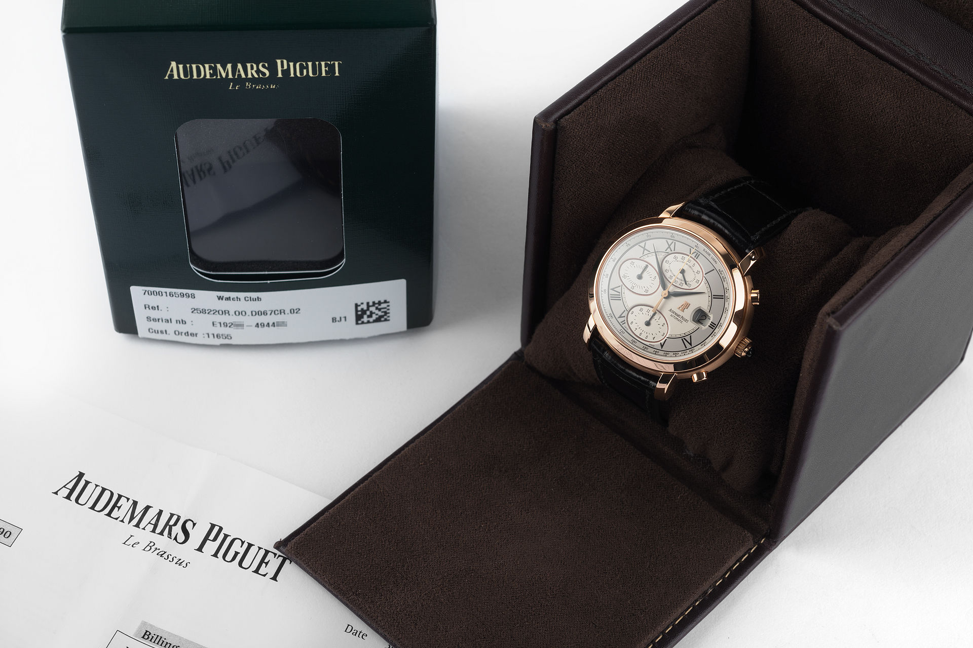 ref 25822OR.OO.D067CR.02 | Rose Gold 'AP Warranty' | Audemars Piguet Millenary Chronograph