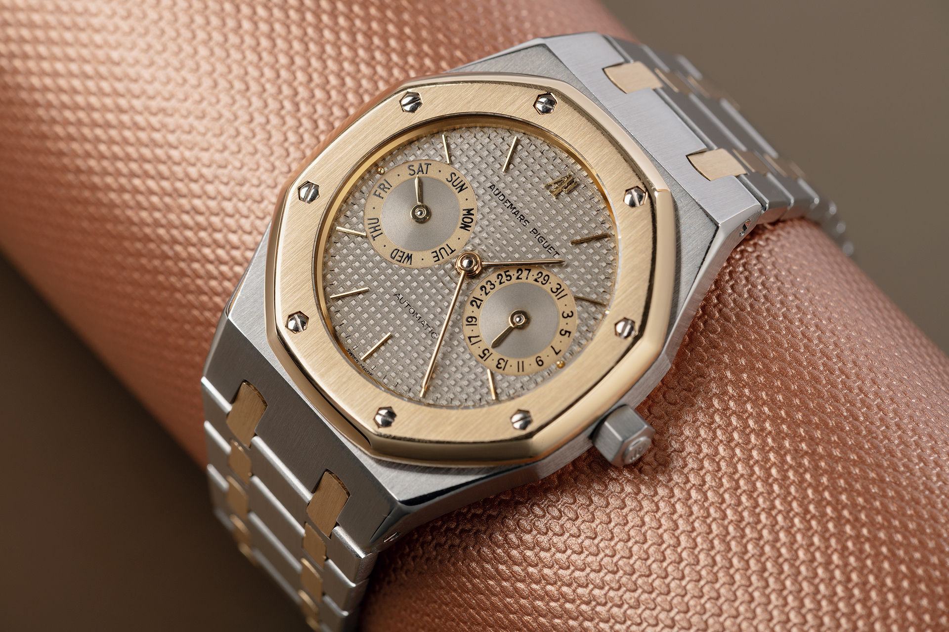 2 Year AP Service Warranty | ref 25572SA.0.0477SA.01 | Audemars Piguet Royal Oak