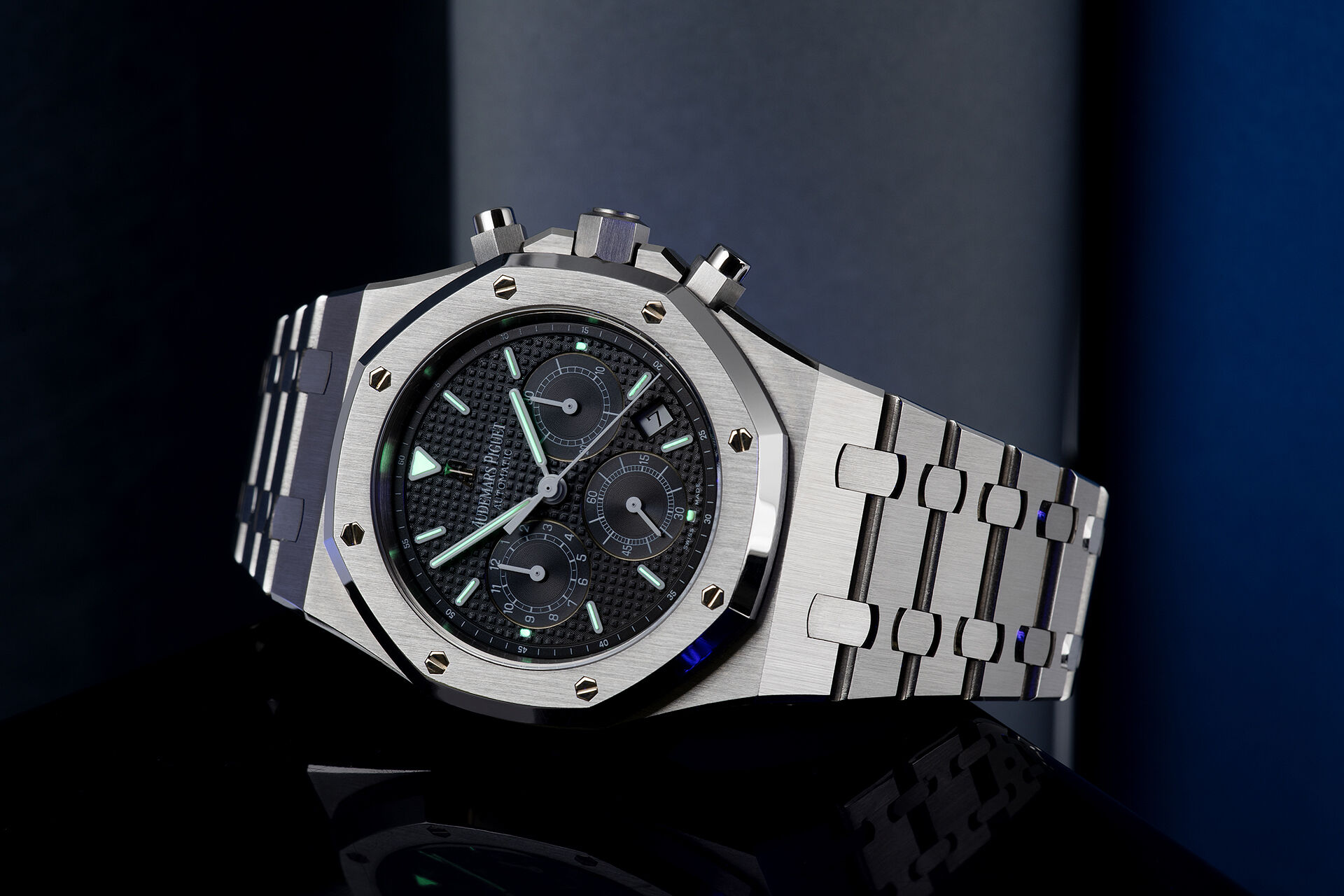 ref 25860ST.OO.1110ST.01 | 39mm Chronograph  | Audemars Piguet Royal Oak