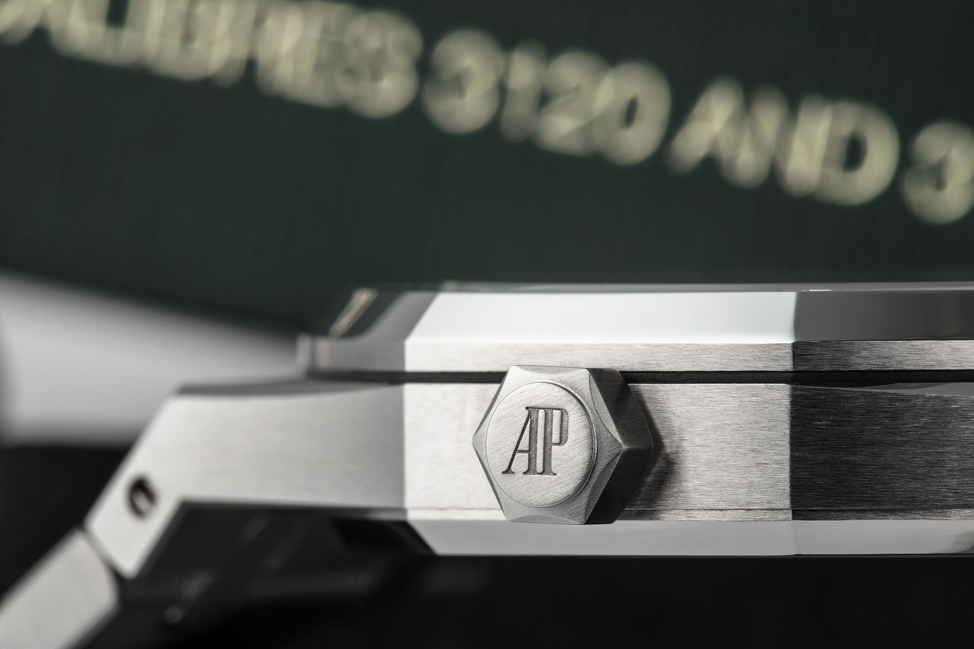 ref 15400ST.OO.1220ST.01 | 'Under AP Warranty' | Audemars Piguet Royal Oak