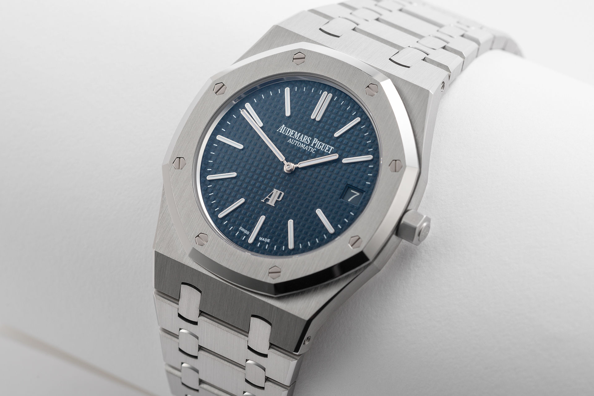 ref 15202ST.OO.1240ST.01 | Blue Dial Jumbo Complete Set | Audemars Piguet Royal Oak