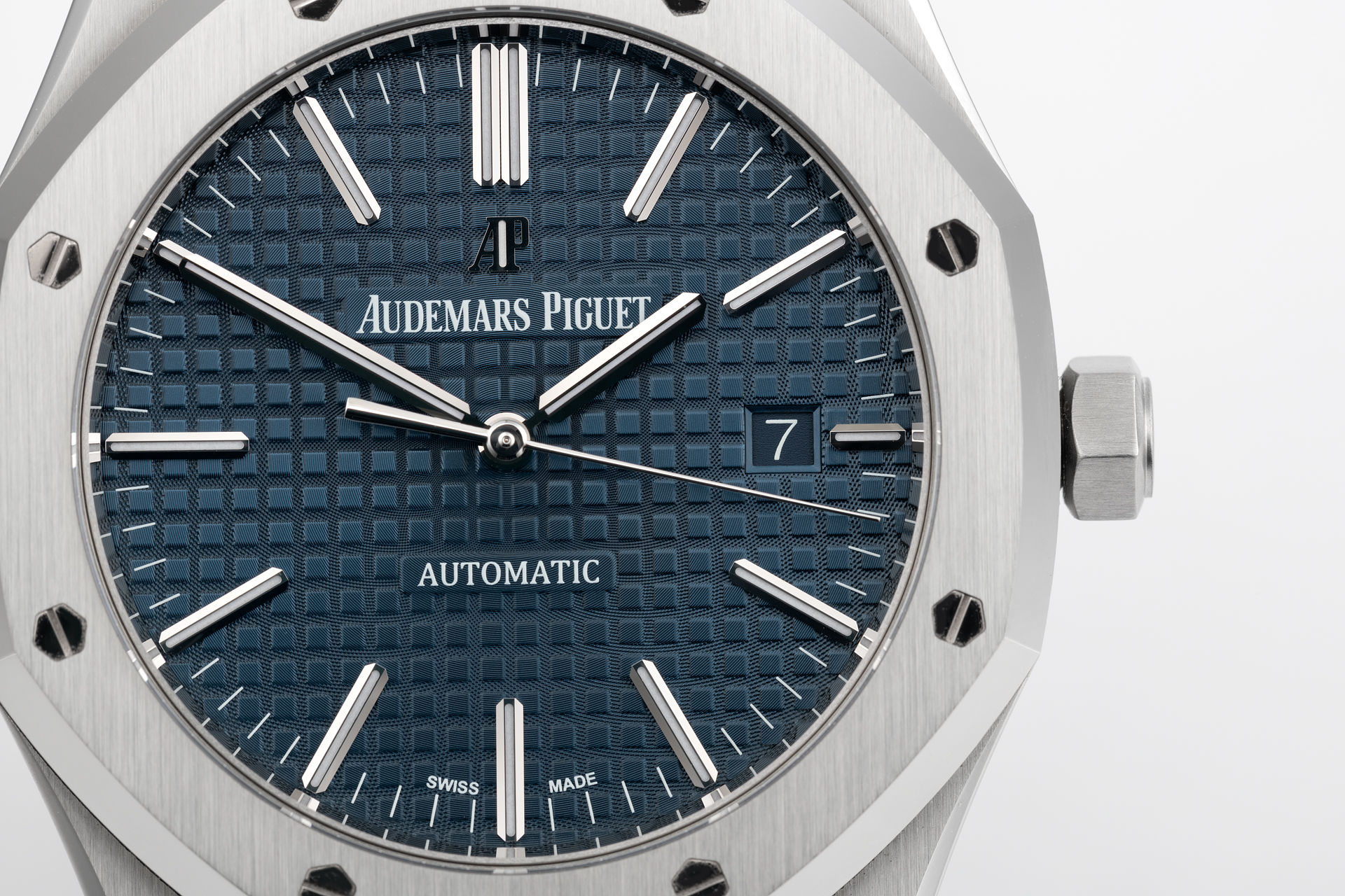 ref 15400ST.OO.1220ST.03 | 'Boutique Exclusive' Blue Dial  | Audemars Piguet Royal Oak