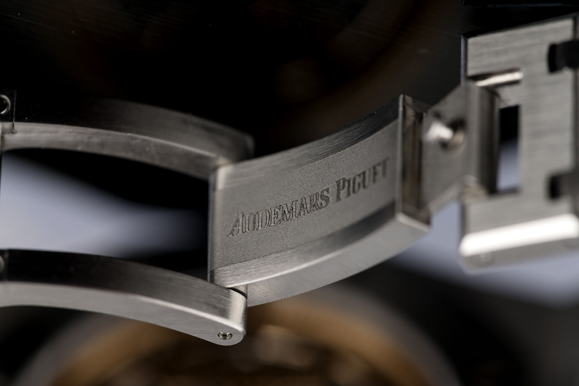 ref 15202ST.OO.1240ST.01.A | Brand New 'Extra Thin' | Audemars Piguet Royal Oak