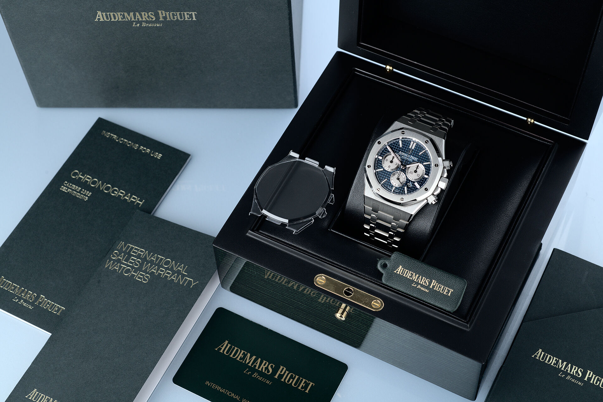 ref 26331ST.OO.1220ST.01 | Brand New 'Blue Dial' | Audemars Piguet Royal Oak Chronograph