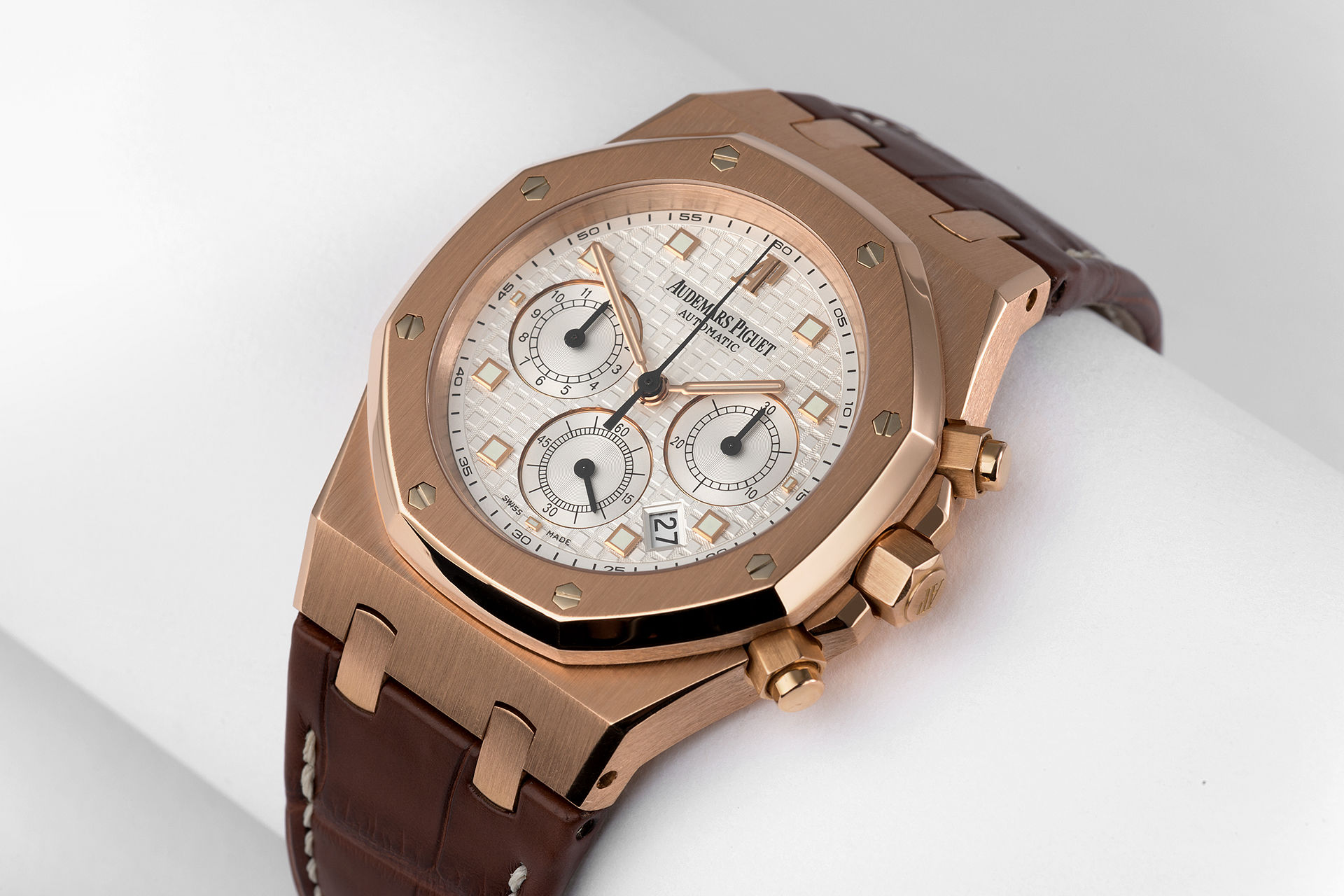 ref 26022OR.00.D088CR.01 | 39mm Rose Gold 'Complete Set' | Audemars Piguet Royal Oak Chronograph