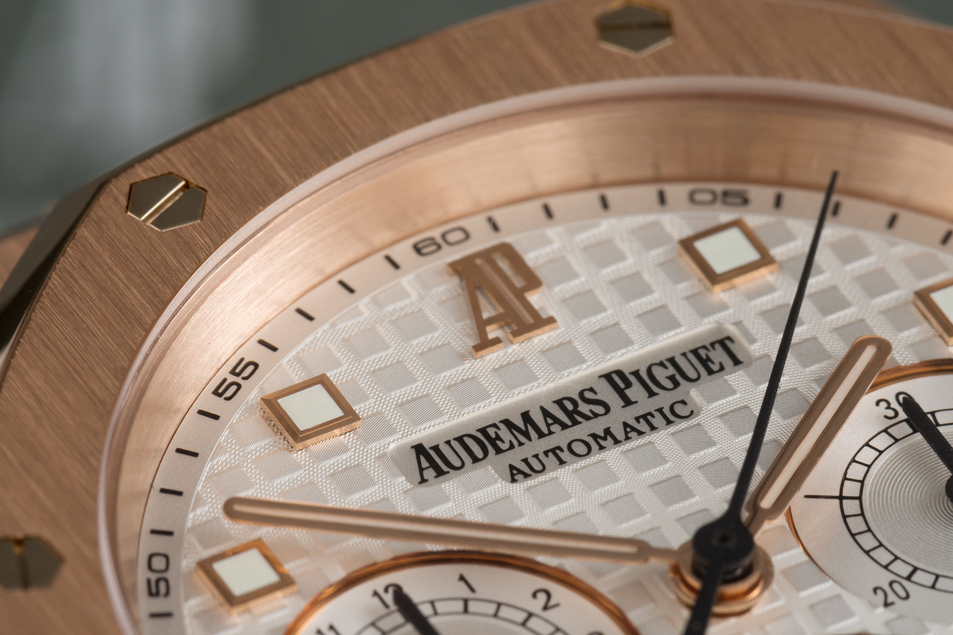 ref 26022OR.00.D088CR.01 | 39mm Rose Gold 'Complete Set' | Audemars Piguet Royal Oak Chronograph