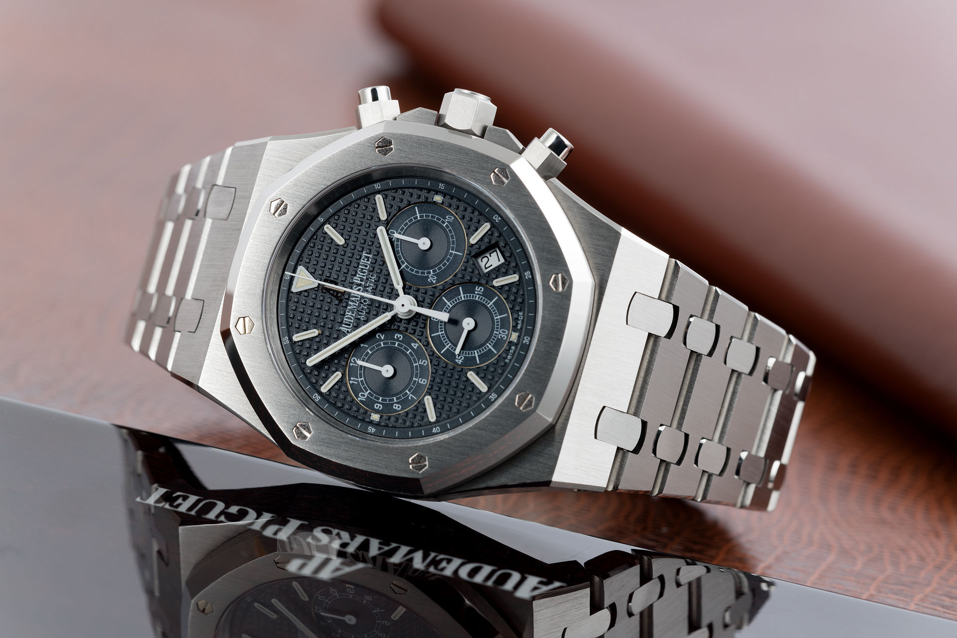 ref 25860ST.OO.1110ST.01 | 39mm Chronograph 'Under AP Warranty' | Audemars Piguet Royal Oak Chronograph