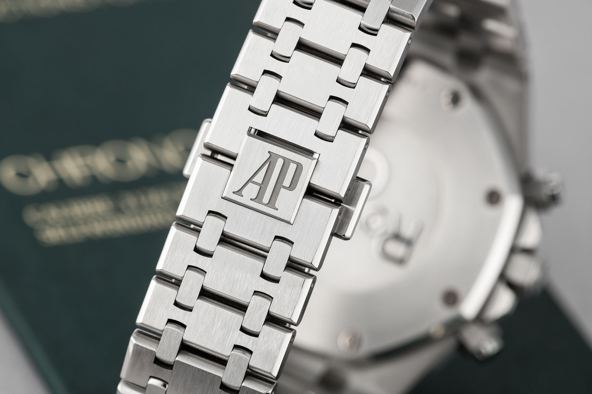 ref 26331ST.OO.1220ST.03 | Under AP Warranty to 2023 | Audemars Piguet Royal Oak Chronograph