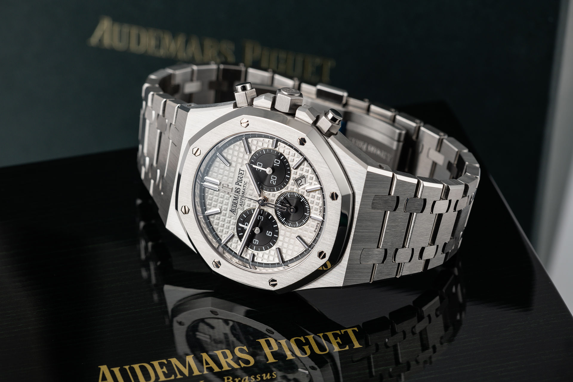 ref 26331ST.OO.1220ST.03 | Under AP Warranty to 2023 | Audemars Piguet Royal Oak Chronograph