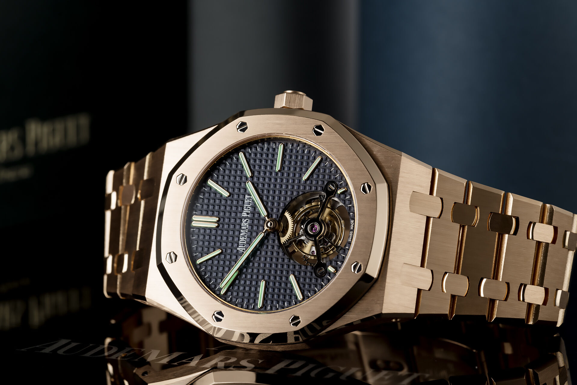 ref 26510OR.OO.1220OR.01 | Extra-Thin - 18ct Pink Gold | Audemars Piguet Royal Oak