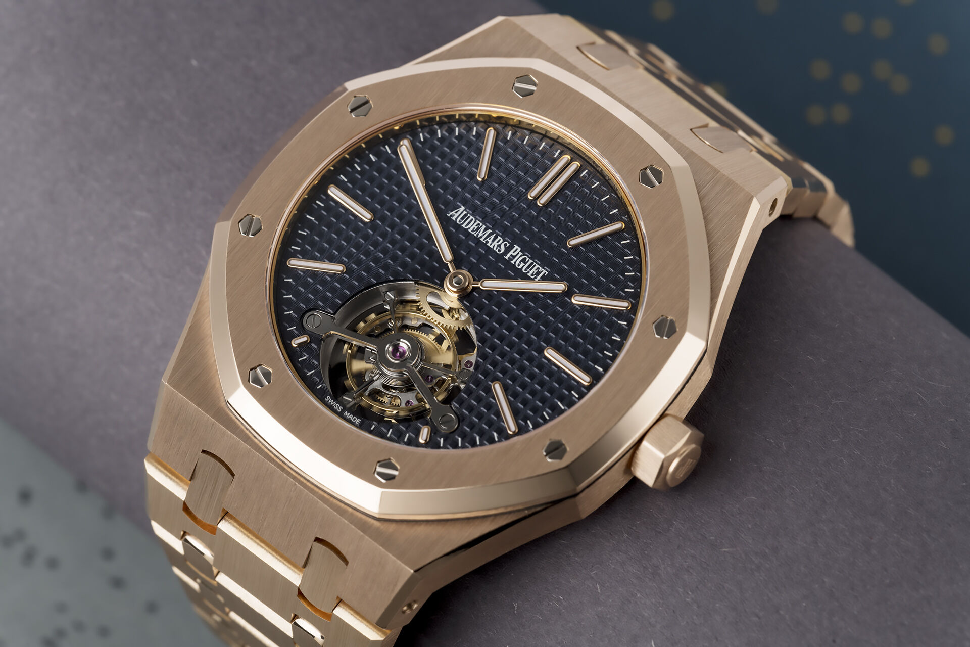 ref 26510OR.OO.1220OR.01 | Extra-Thin - 18ct Pink Gold | Audemars Piguet Royal Oak