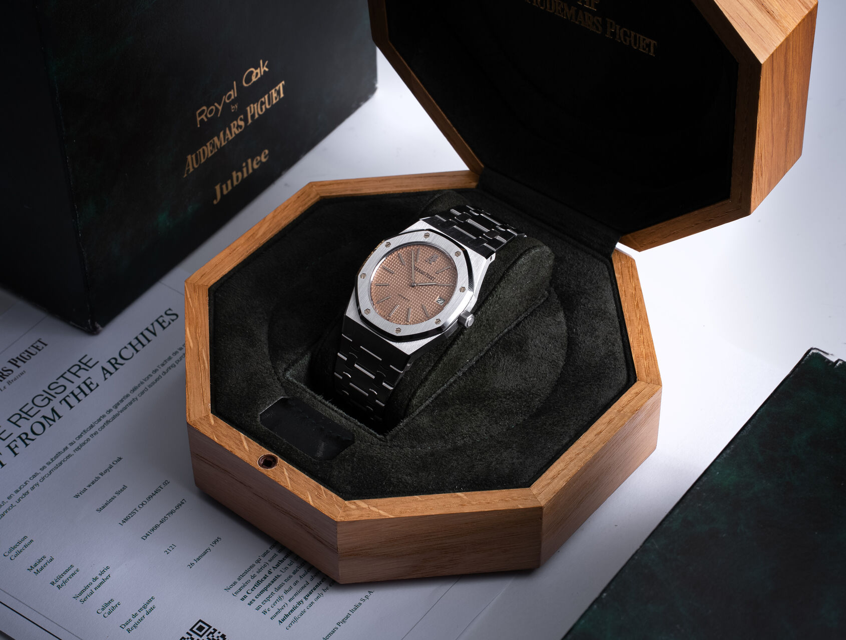 ref 14802ST.OO.0944ST.02 | 14802ST - Jubilee | Audemars Piguet Royal Oak Jumbo