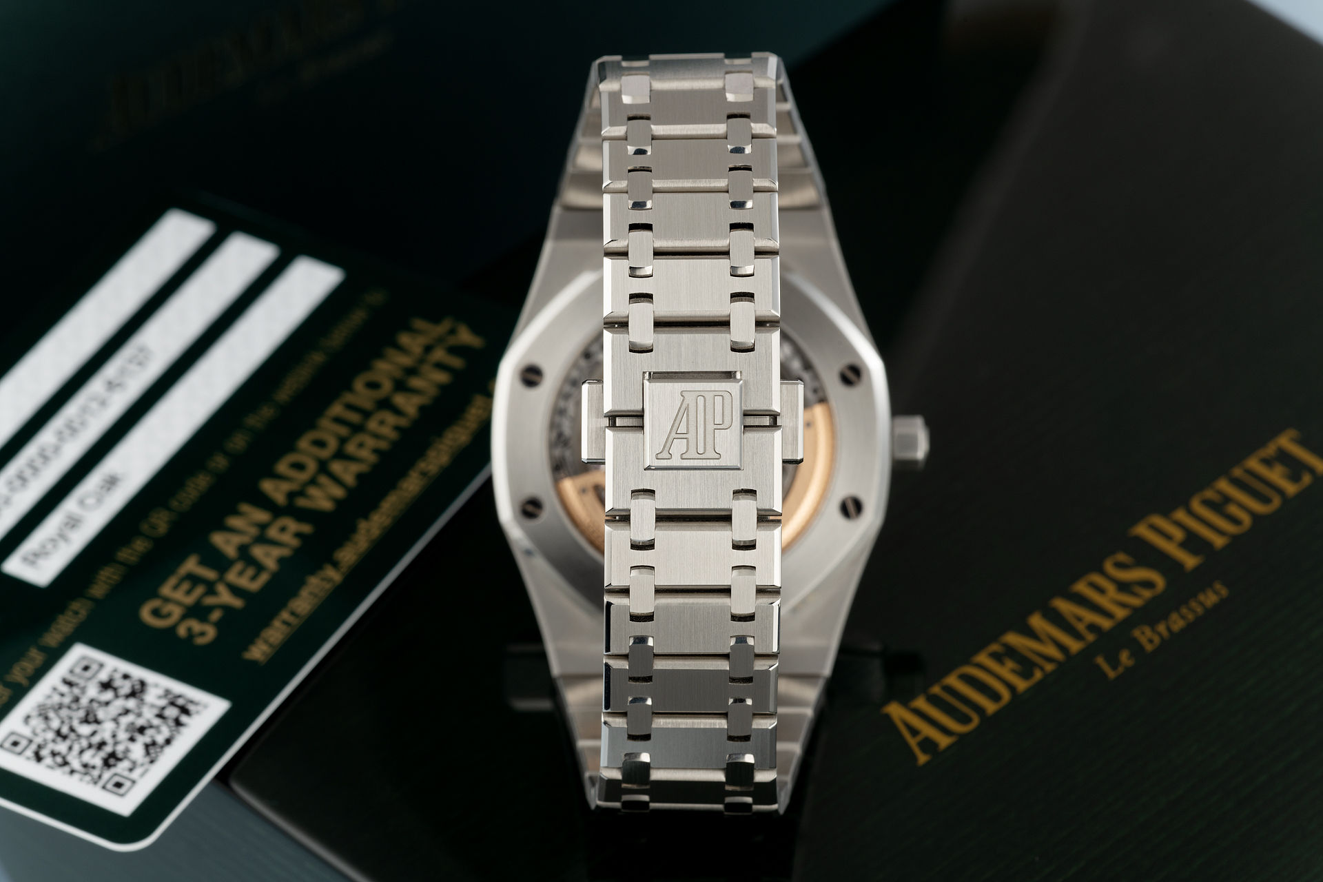 39mm "Extra-Thin"  | ref 15202ST.OO.1240ST.01 | Audemars Piguet Royal Oak Jumbo