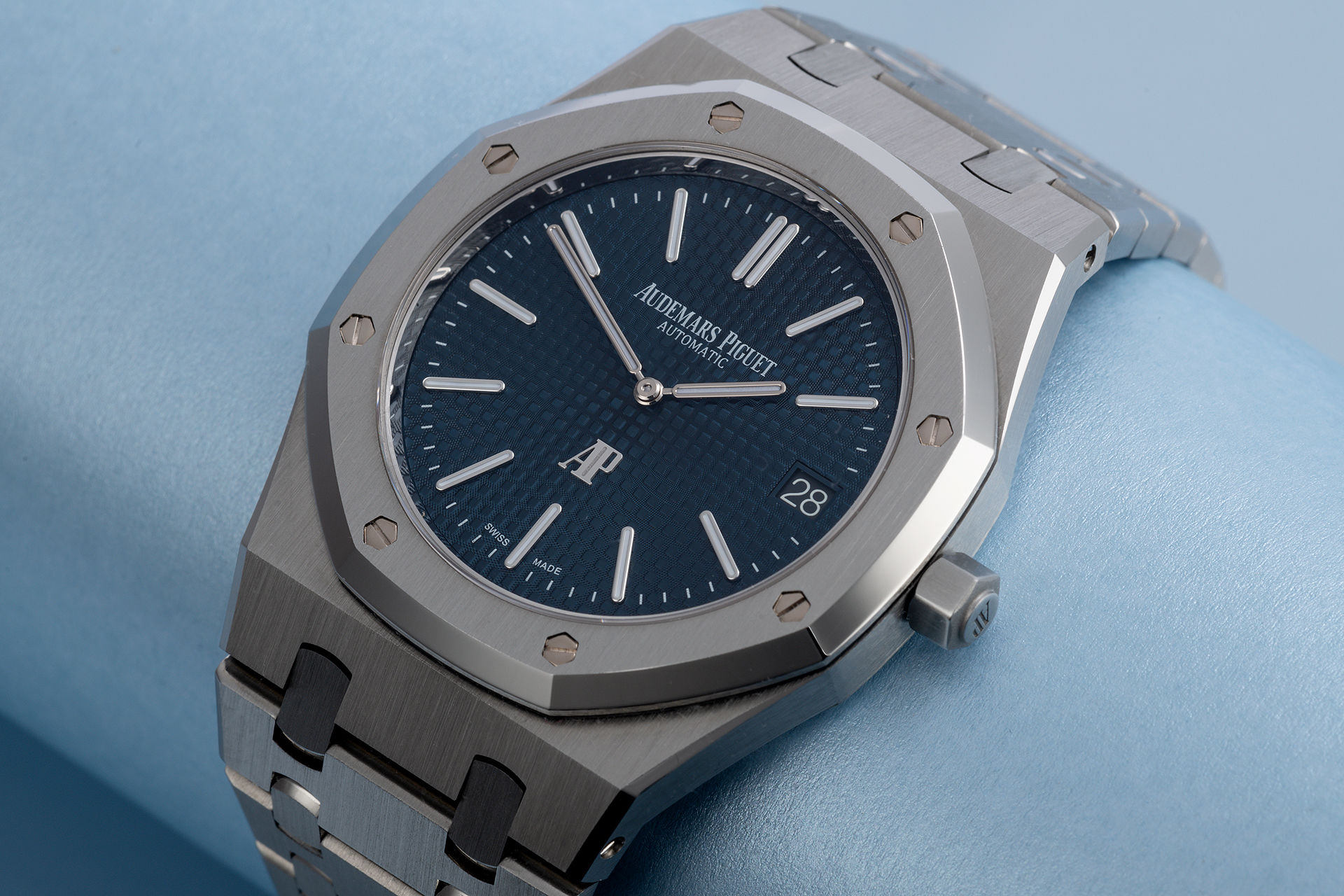 ref 15202ST.OO.1240ST.01 | Full Set '5 Year Warranty' | Audemars Piguet Royal Oak Jumbo