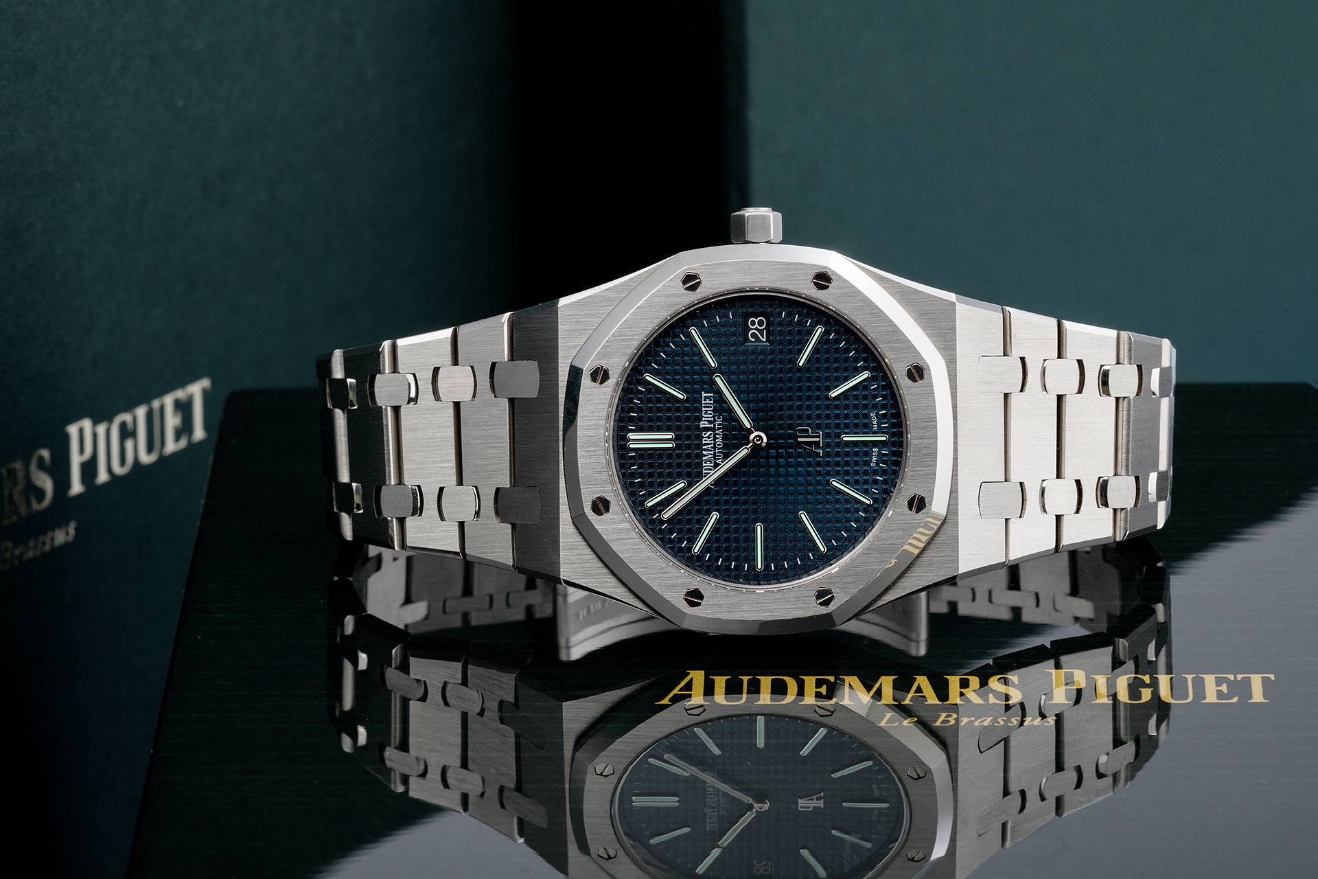 ref 15202ST.OO.1240ST.01 | Full Set '5 Year Warranty' | Audemars Piguet Royal Oak Jumbo