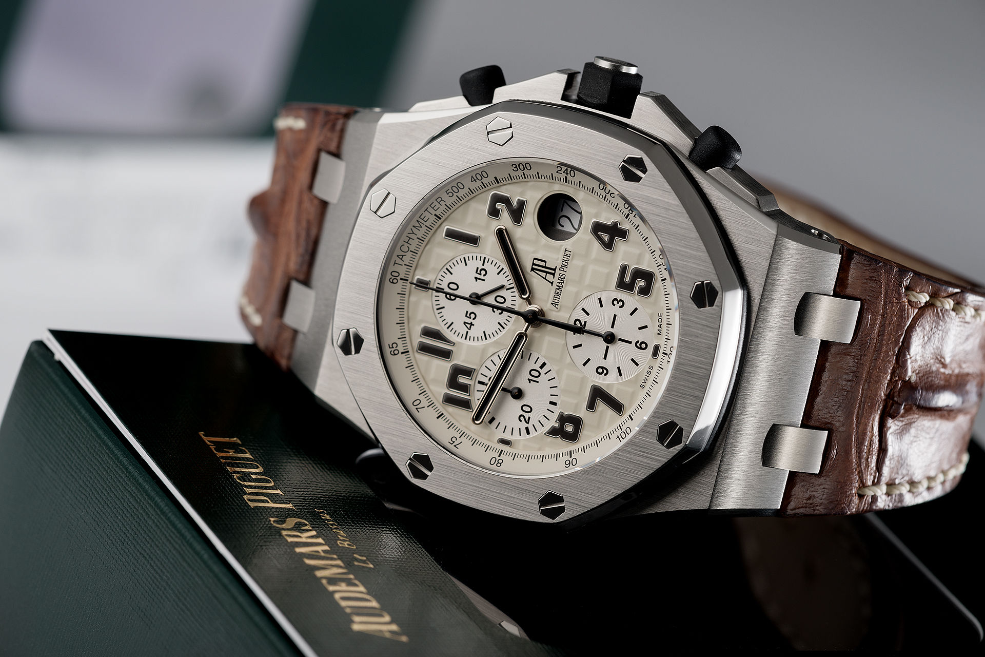 ref 26170ST.00.D091CR.01 | 42mm Complete Set | Audemars Piguet Royal Oak Offshore