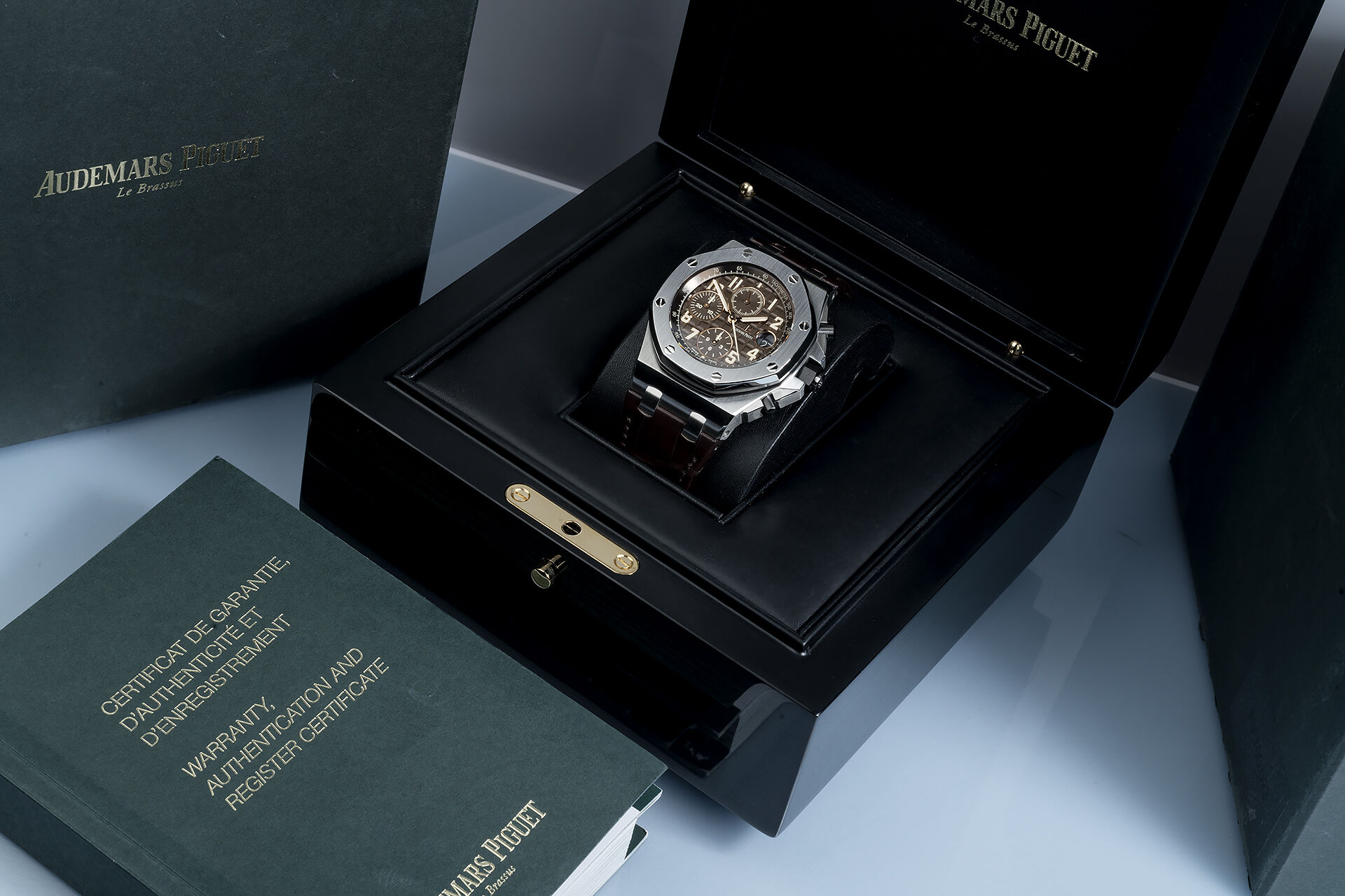 ref 26470ST.OO.A820CR.01 | Box & Certificate | Audemars Piguet Royal Oak Offshore