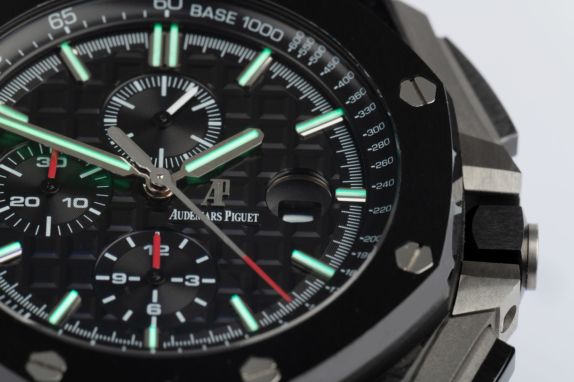 ref 26400AU.OO.A002CA.01 | 'Forged Carbon' | Audemars Piguet Royal Oak Offshore