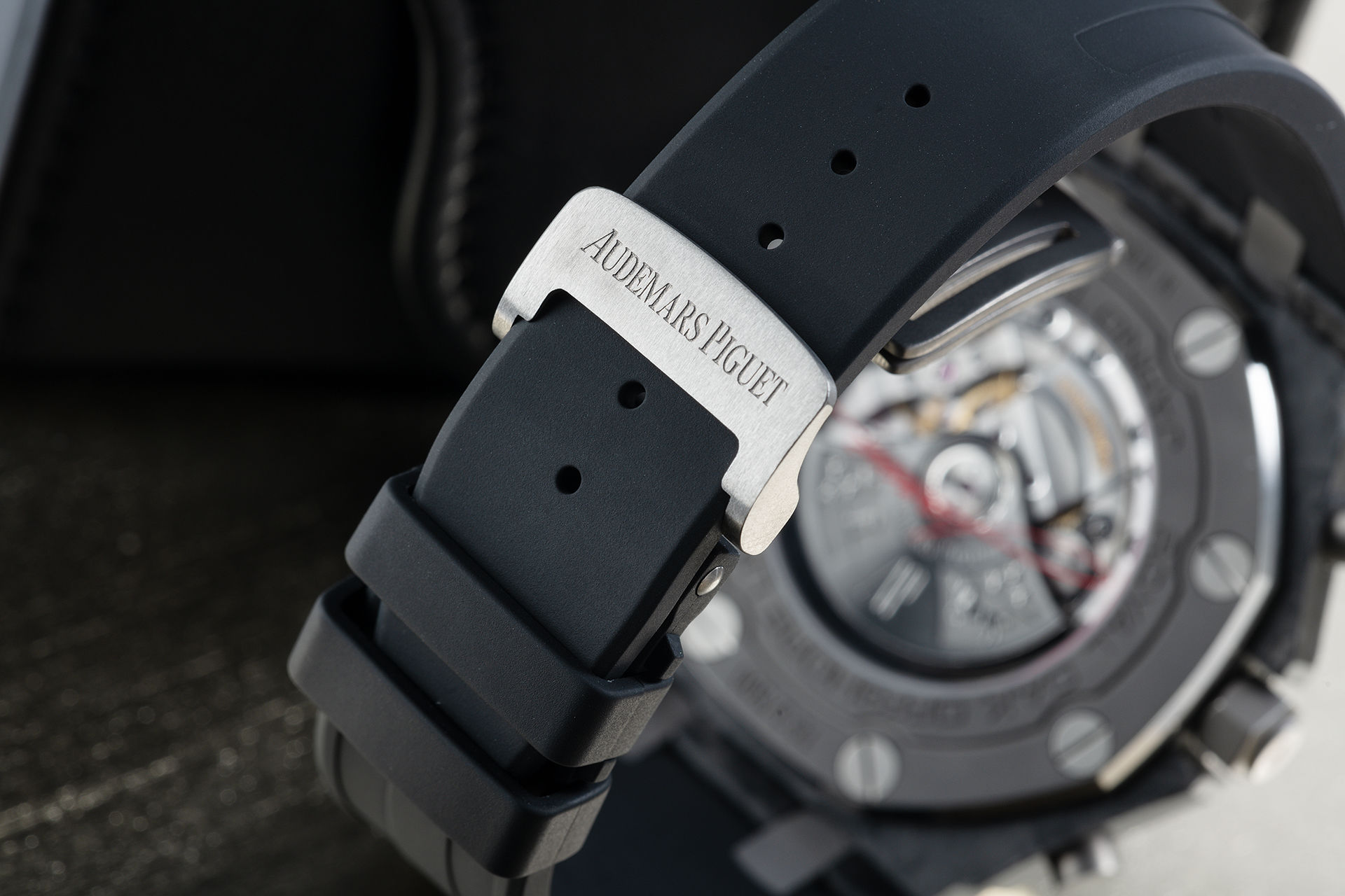 ref 26202AU.OO.D002CA.01 | Limited Edition 'Forged Carbon' | Audemars Piguet Royal Oak Offshore