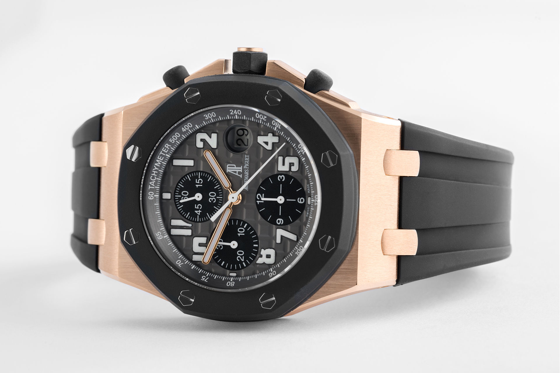 ref 25940OK.OO.D002CA.01.A | Rose Gold Rubber-Clad | Audemars Piguet Royal Oak Offshore