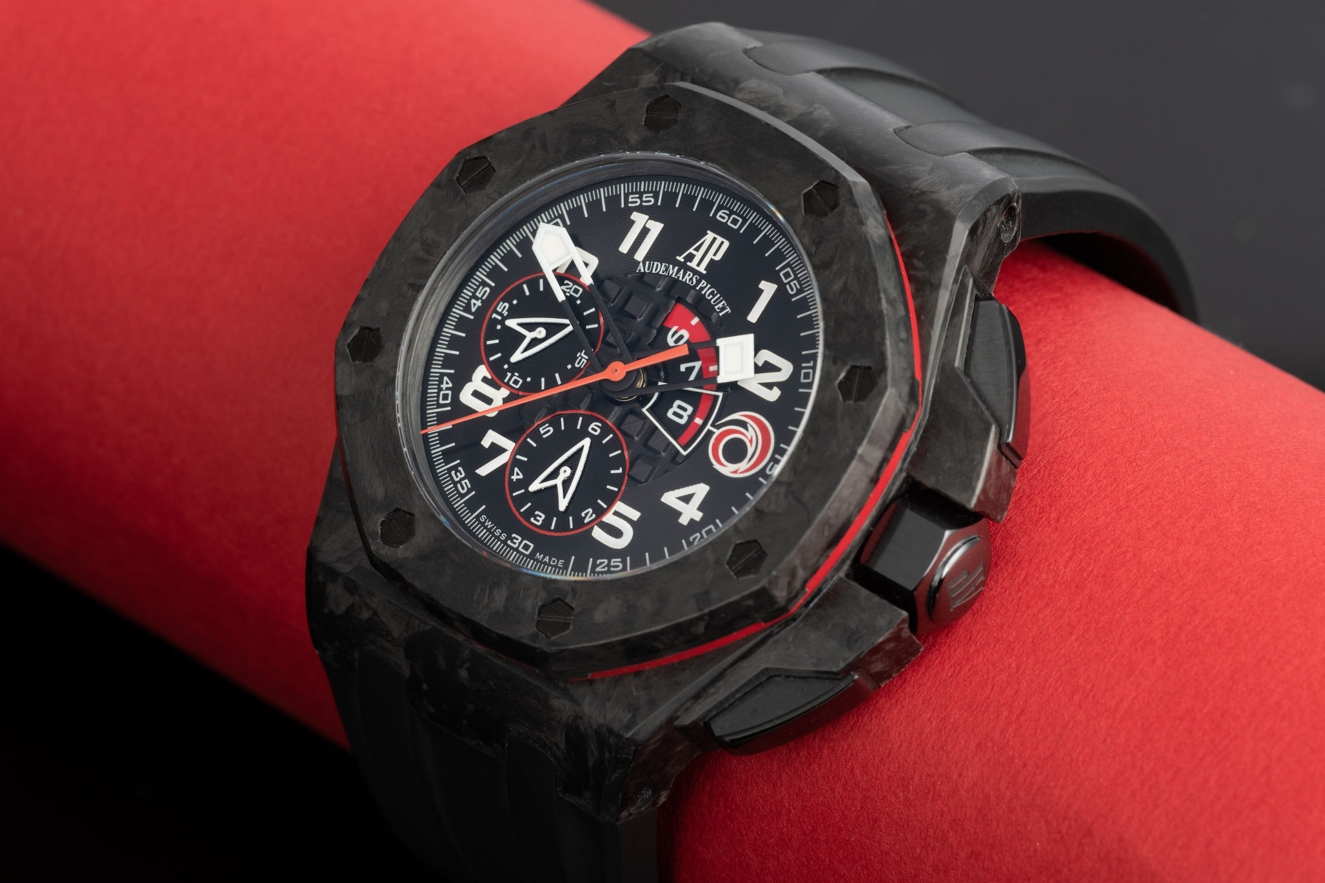 ref 26062FS.OO.A002CA.01 | Limited Edition 'Error Dial' | Audemars Piguet Royal Oak Offshore Team Alinghi