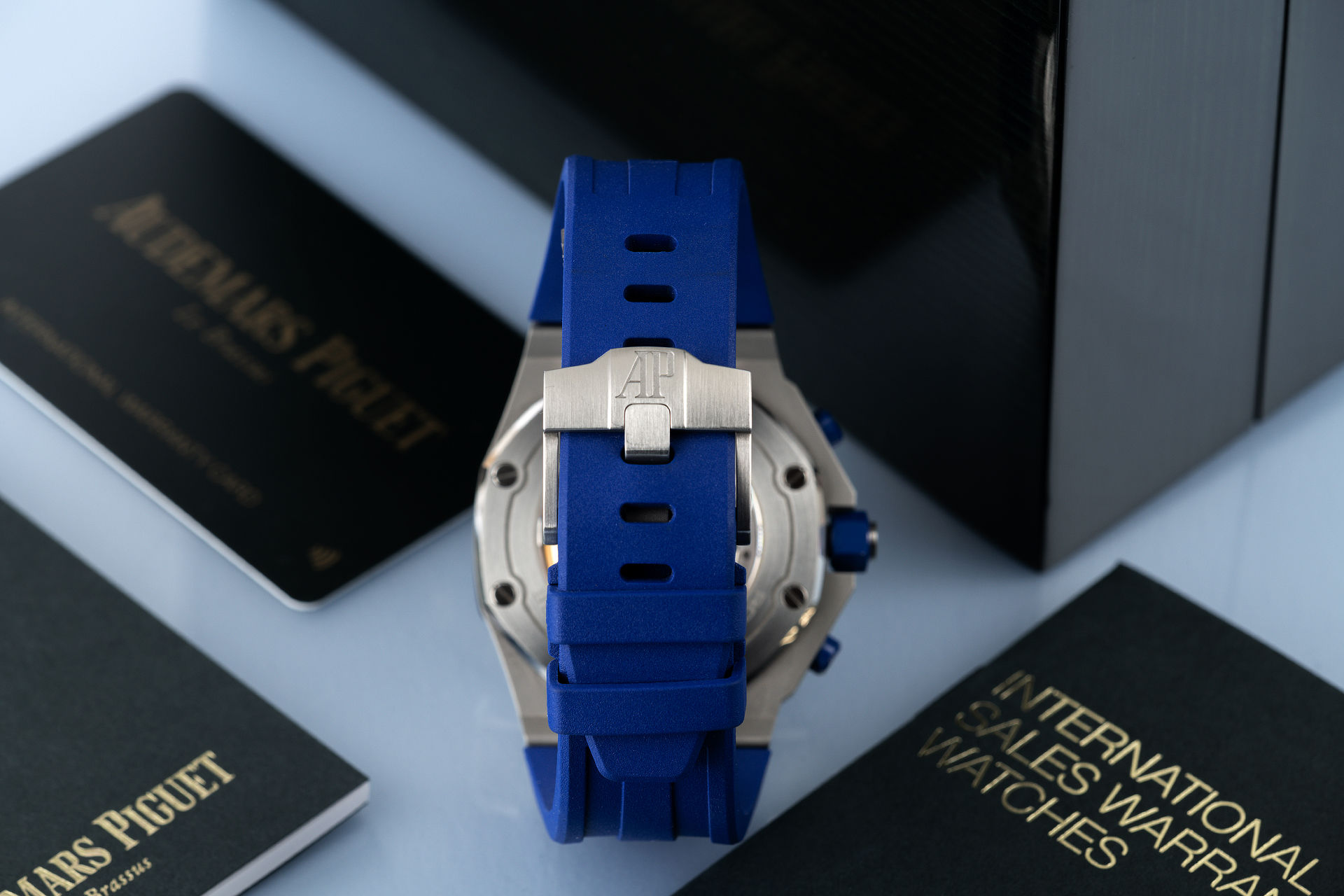 New "Indigo" Model Under AP Warranty | ref 26470ST.OO.A030CA.01 | Audemars Piguet Royal Oak Offshore