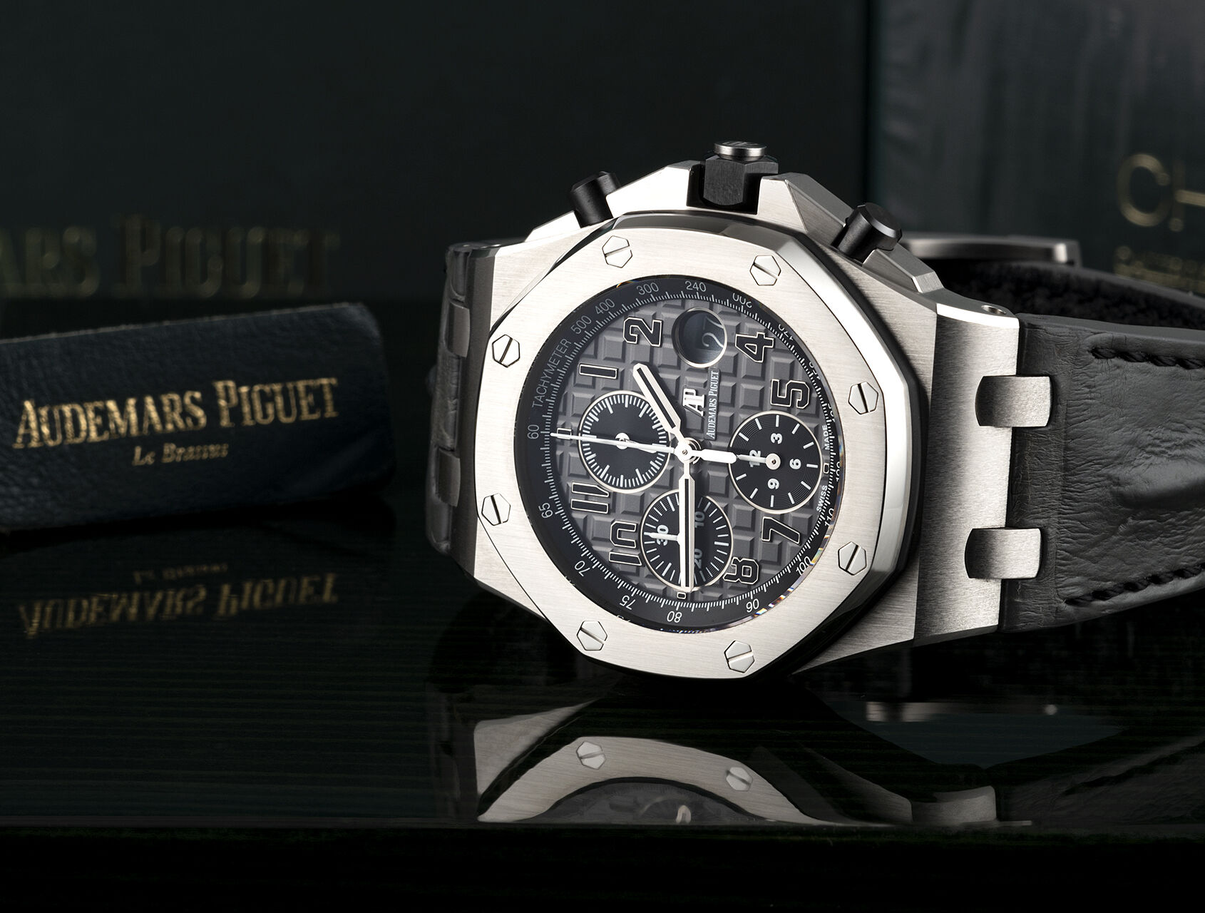 ref 26470ST.OO.A104CR.01 | Under AP Warranty | Audemars Piguet Royal Oak Offshore