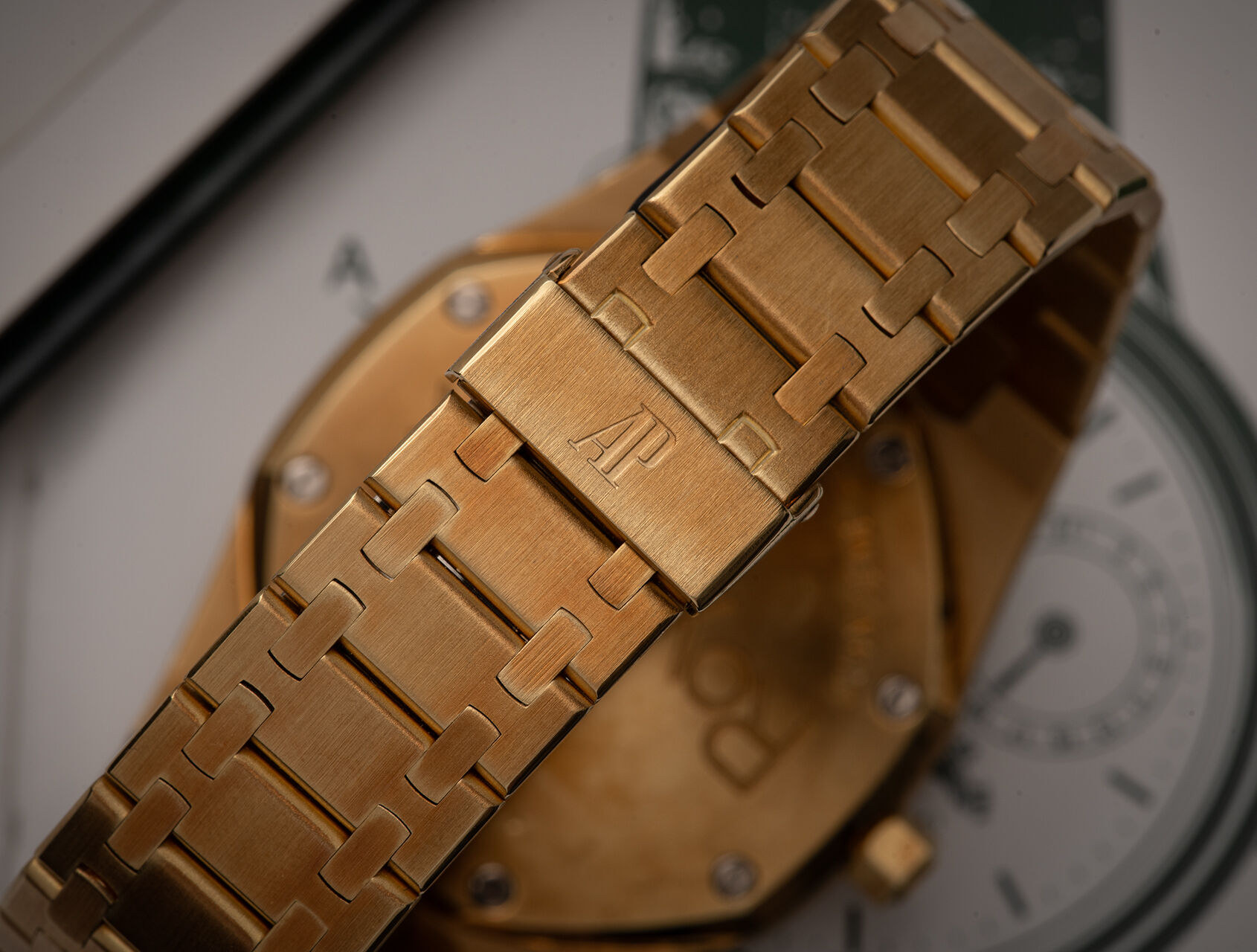 ref 25654BA | 25654BA - Very Rare | Audemars Piguet Royal Oak Perpetual Calendar