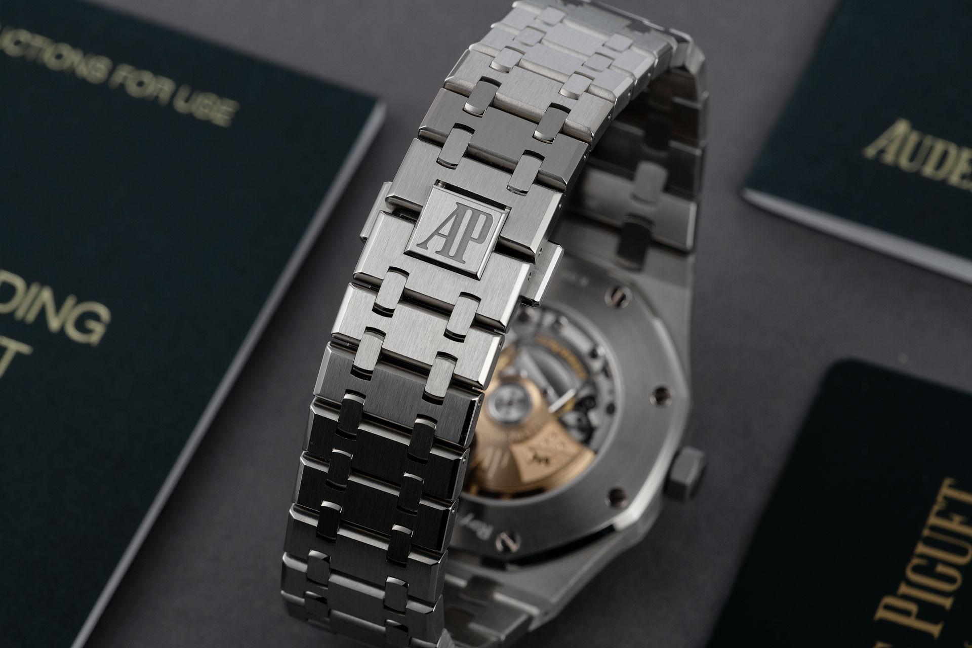 ref 15400ST.OO.1220ST.01 | Under AP Warranty 'Full Set' | Audemars Piguet Royal Oak