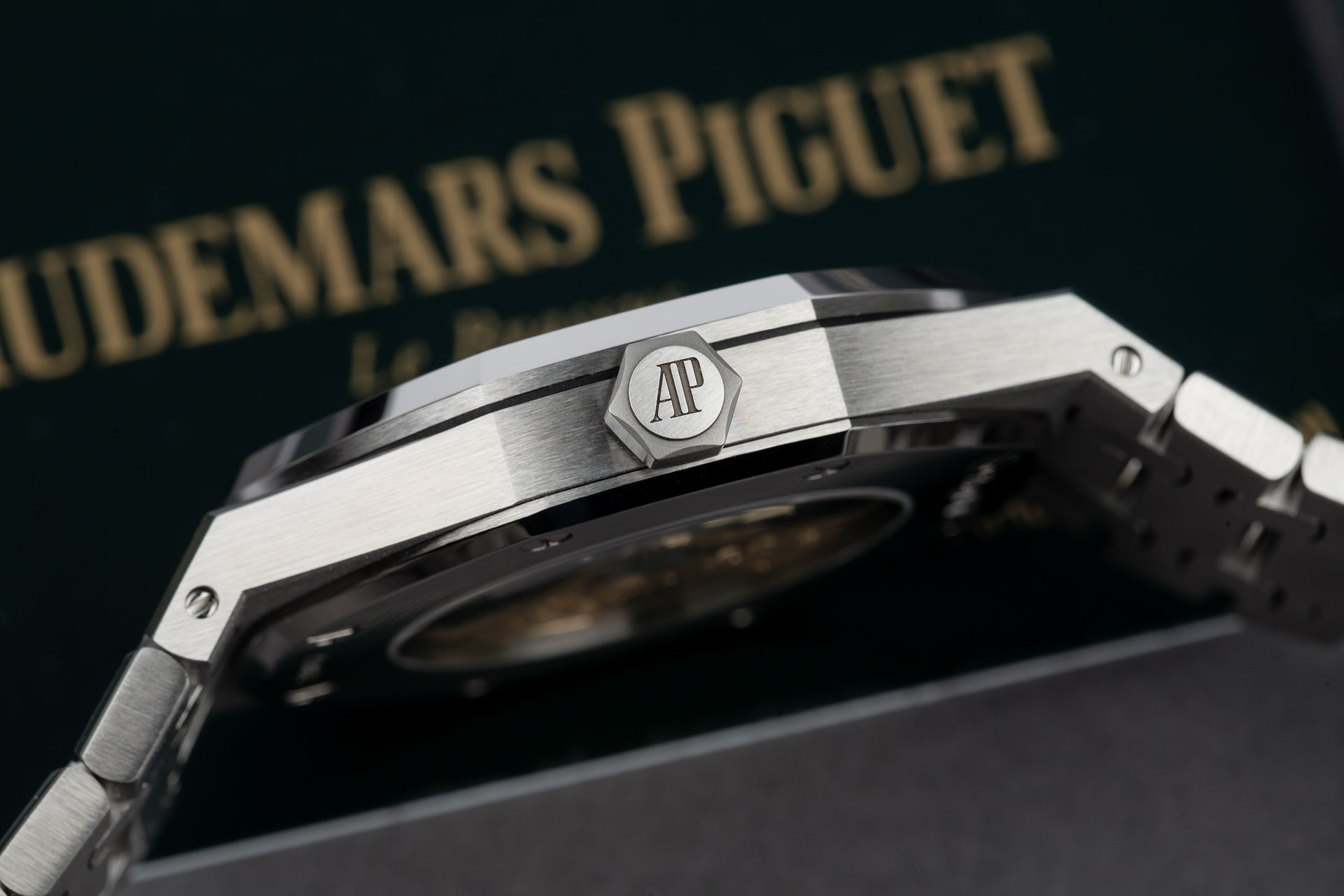 ref 15400ST.OO.1220ST.01 | Under AP Warranty 'Full Set' | Audemars Piguet Royal Oak