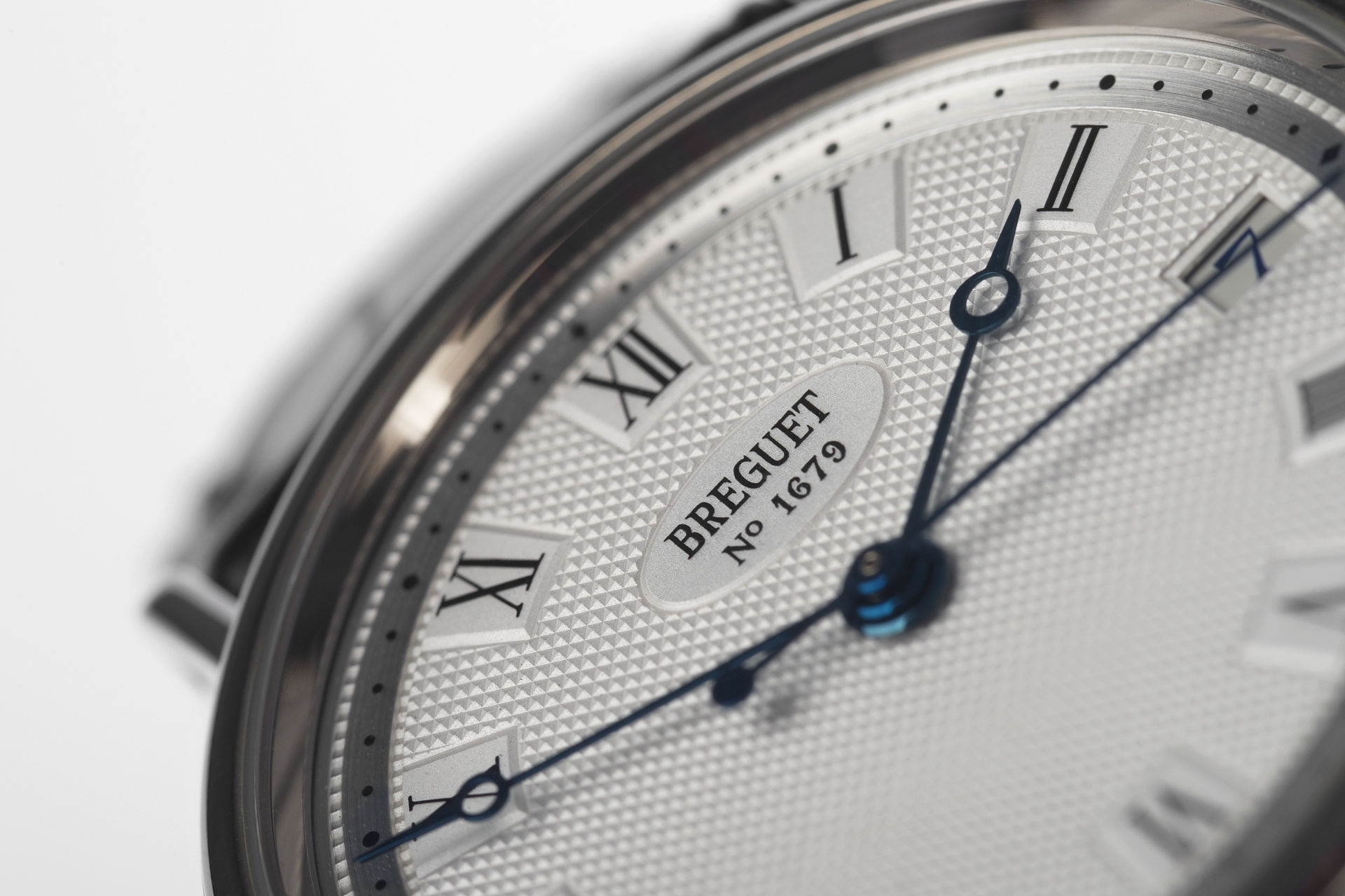 ref 5910BB/15/984 | White Gold 'Box & Papers' | Breguet Classique